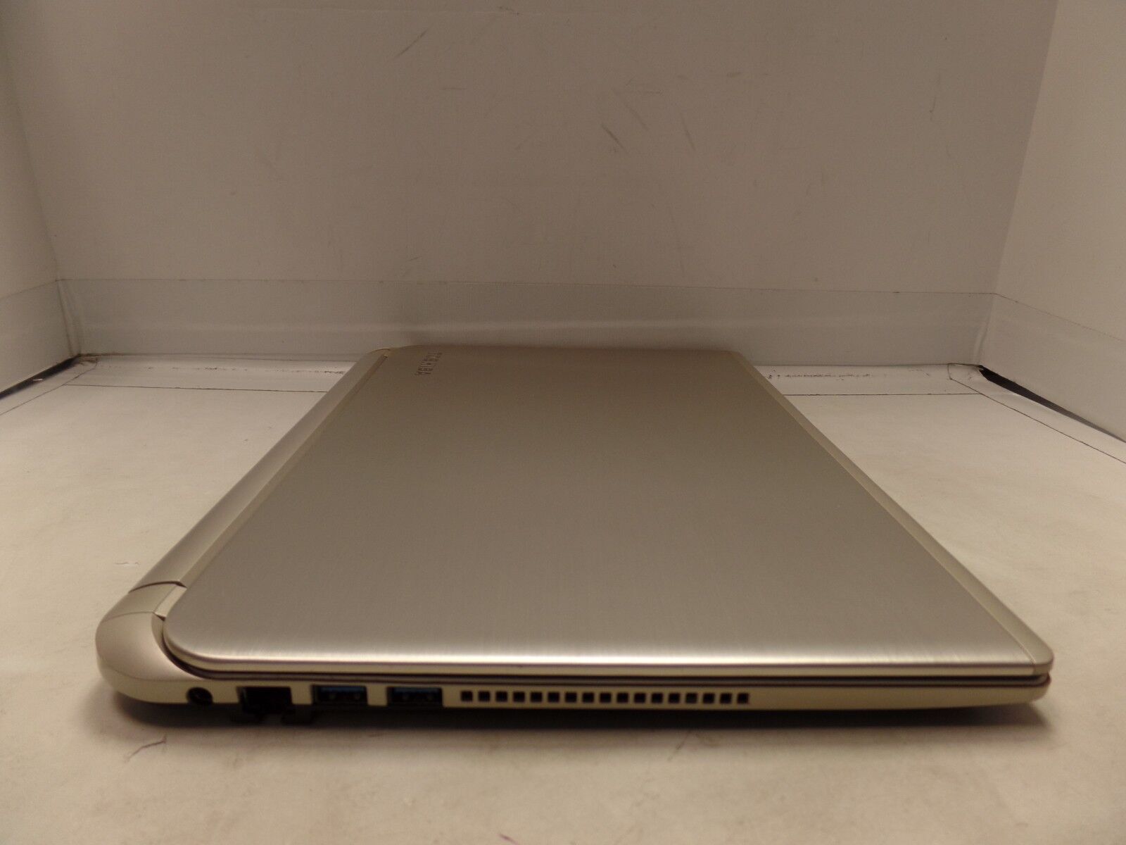 14″ Toshiba Satellite E45-B4200 PSPN2U-003003 AS IS PARTS OR REPAIR NON WORKING