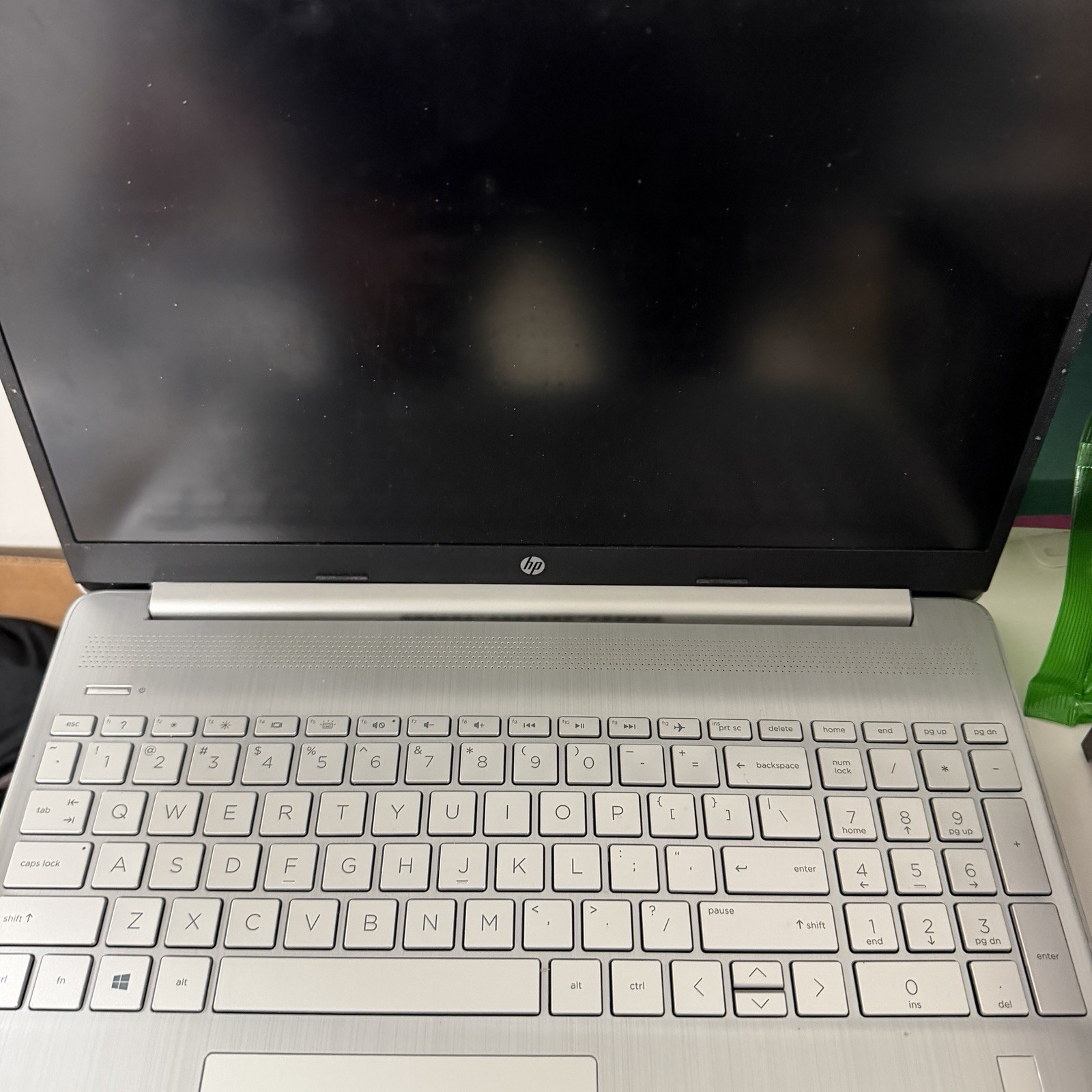 HP 15.6″ FHD Laptop, 6-Core Intel i3 32GB RAM & 512gb SSD