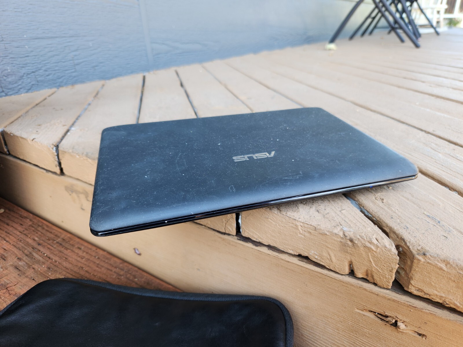 ASUS Eee PC 1005PEB
