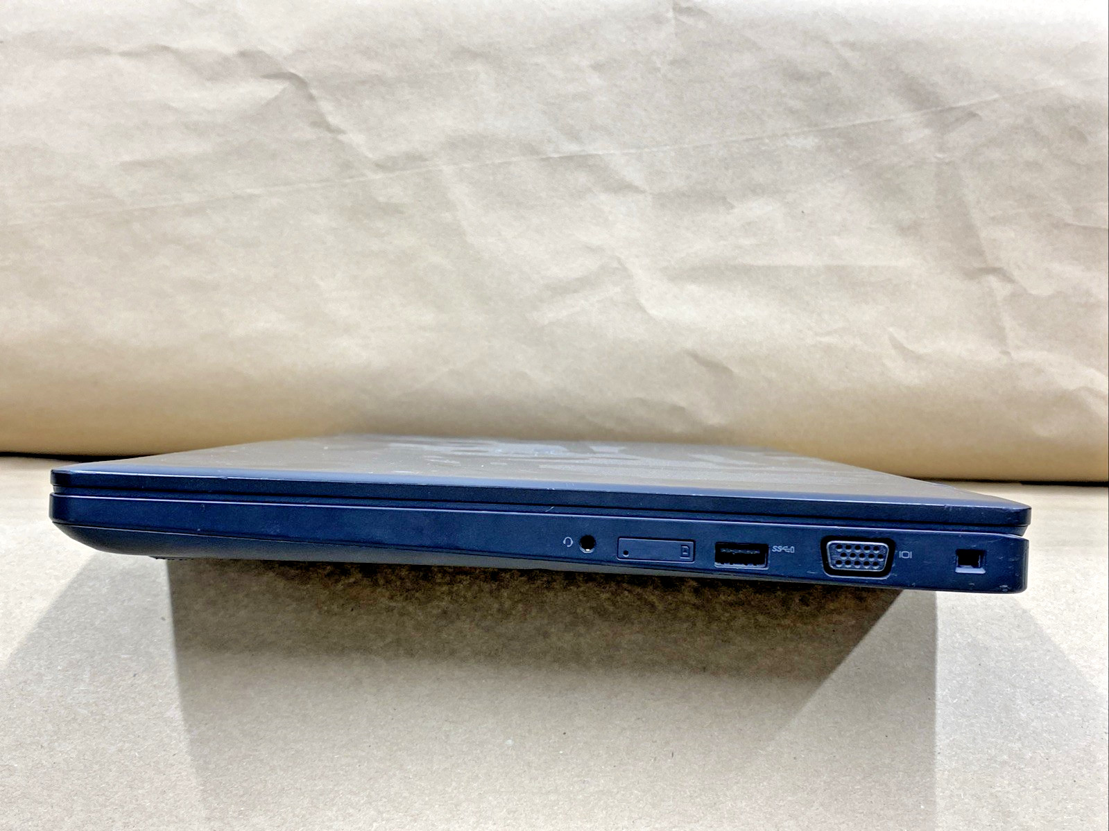 Dell Latitude 5590 – 15″ 1920×1080 – i7-8650U – 8GB – 128GB SSD – Win 10 Pro