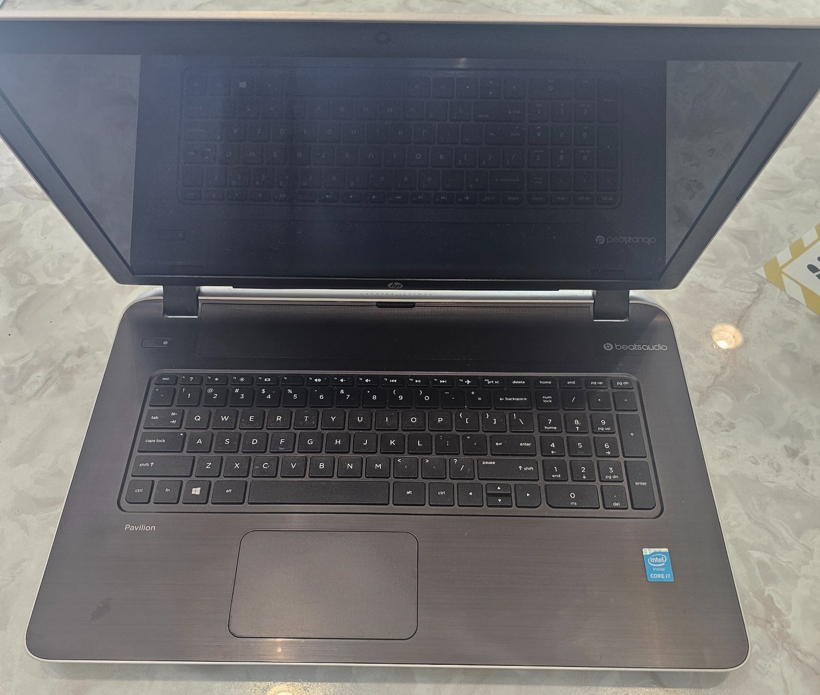 HP Pavilion 17 Notebook PC i7-45100 6 GB RAM 750 HDD