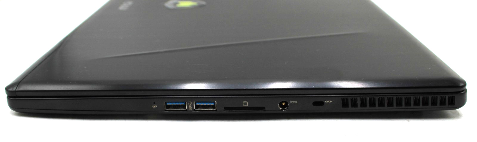 MSI Mobile Workstation MS-1776 E3-1505M 32GB DDR4 RAM 2x 128GB SSD Quadro M2000M