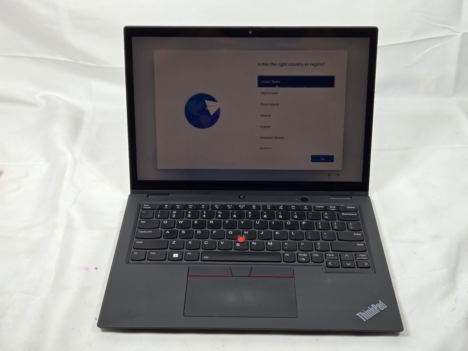 Lenovo L13 Yoga Gen 3 i5-1235U 13.3″ Touchscreen 8GB RAM 256GB SSD Windows 11