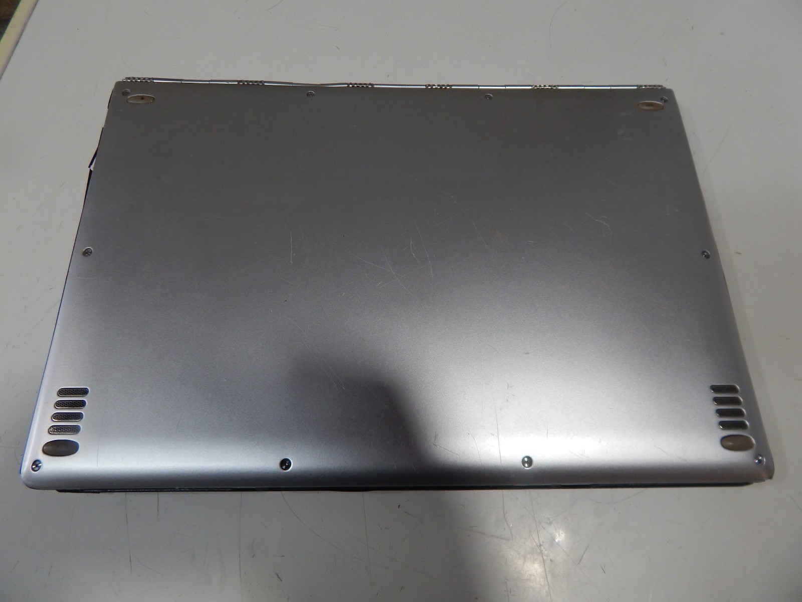 Lenovo Yoga 900 No Power Adapter, FOR PARTS