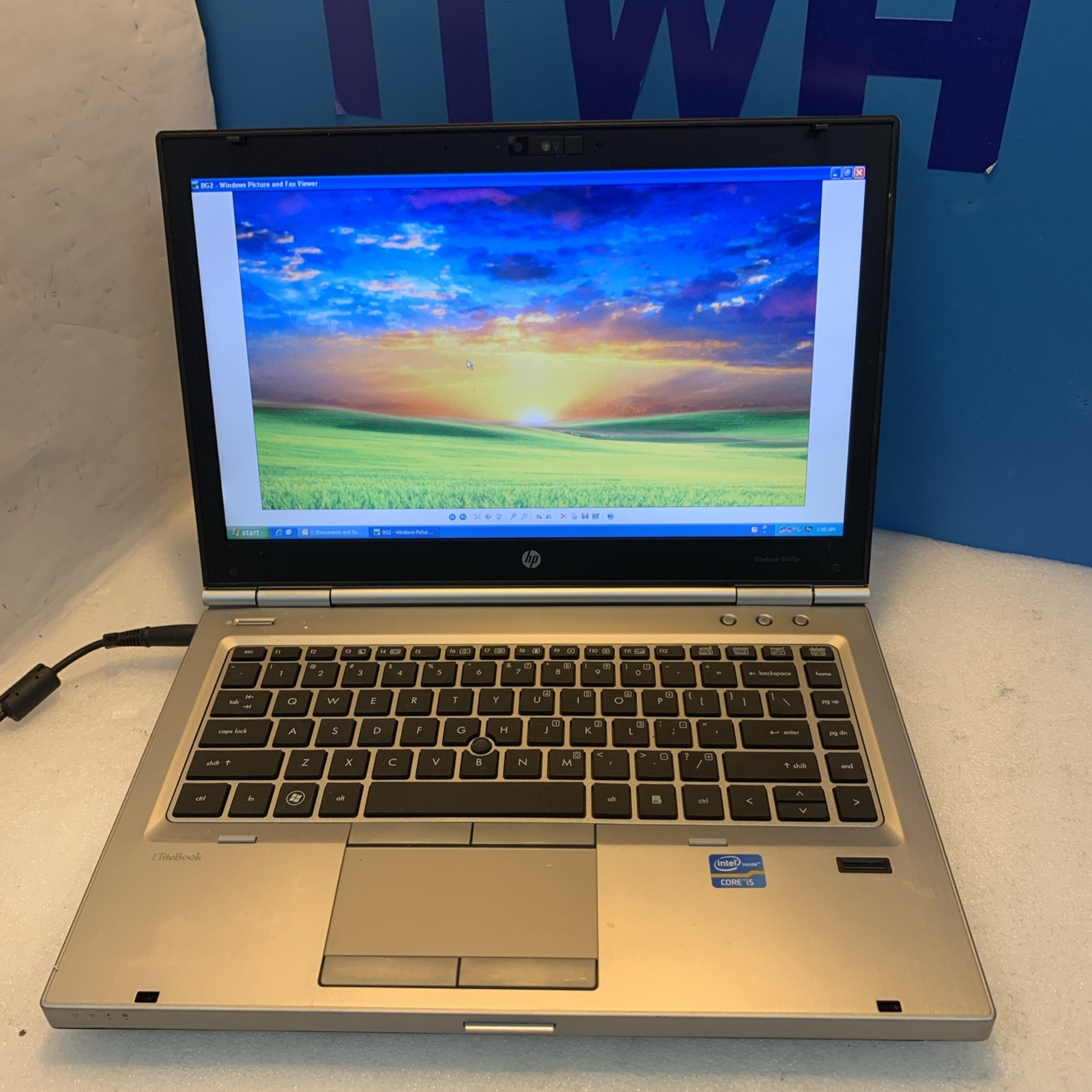 🔥 HP Elitebook 8460p 14″ CPU 4GB FireWire DP WiFi Bluetooth Webcam Win XP SP3