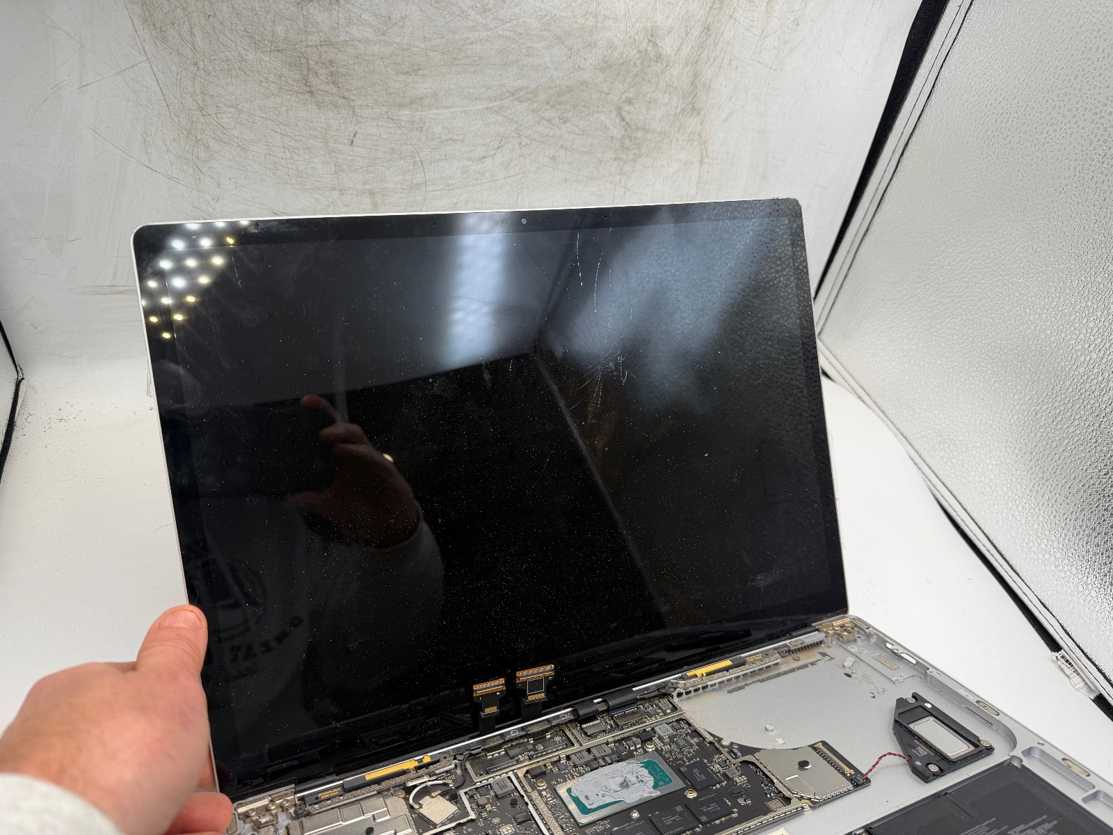 Microsoft Surface Laptop 4 1979 15″ PARTS REPAIR ONLY!!