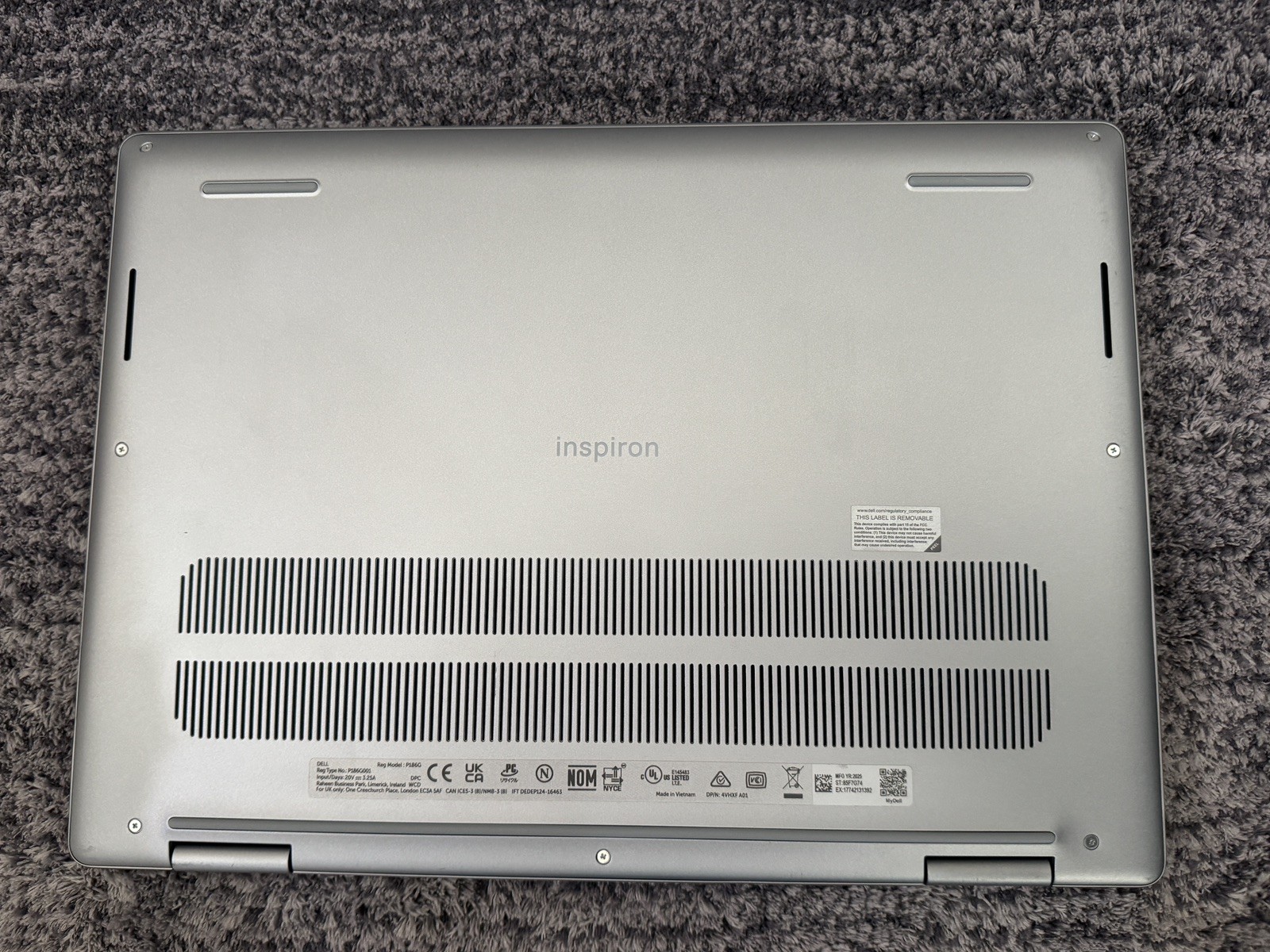 Dell Inspiron 7440 14″ 2-in-1 Touchscreen Core 5-120U 16GB RM 512 SSD