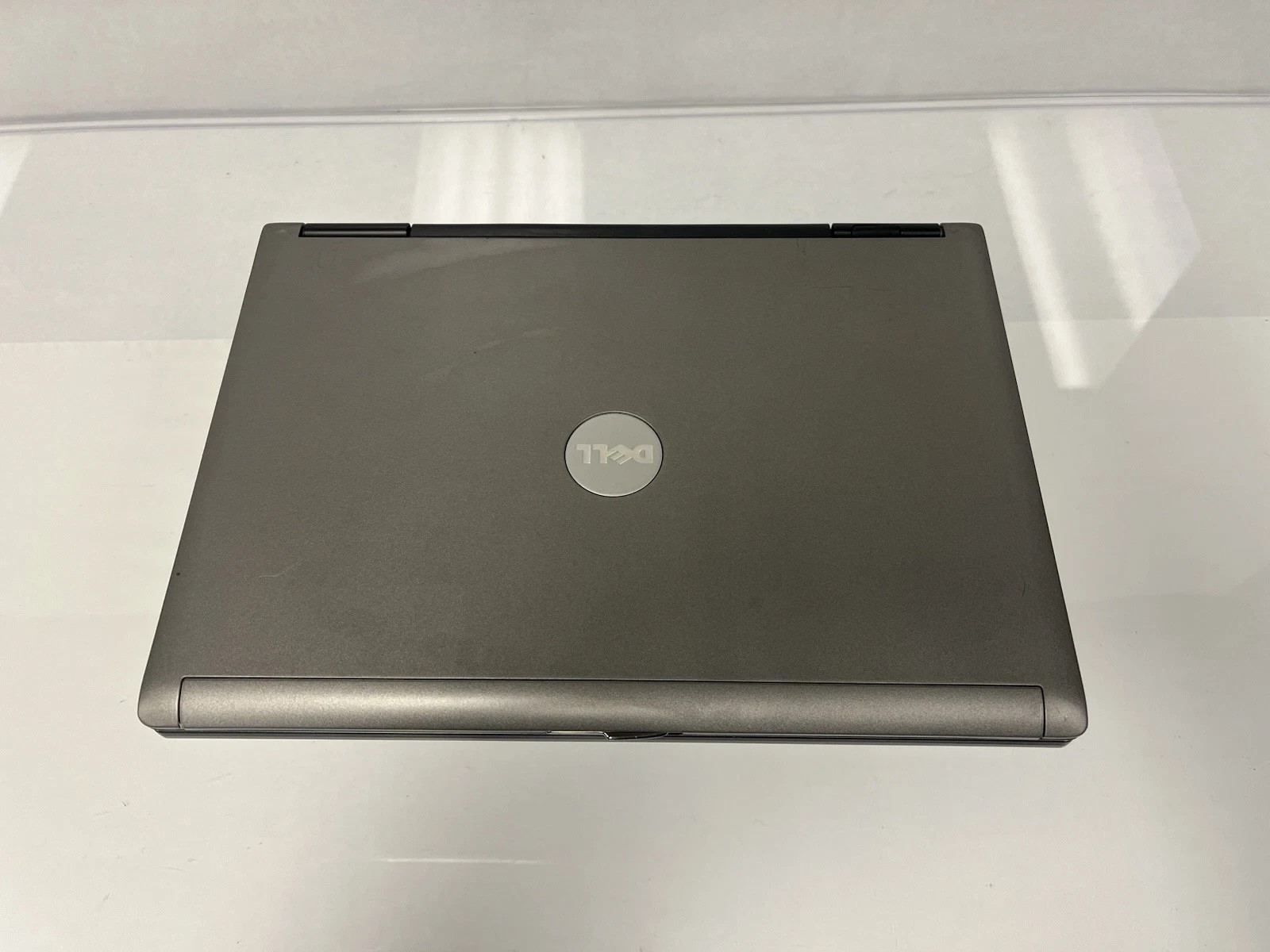 Dell Latitude D430 Intel Core 2 Duo @ 1.33GHz 1GB Ram No HDD, BATTERY, OS.
