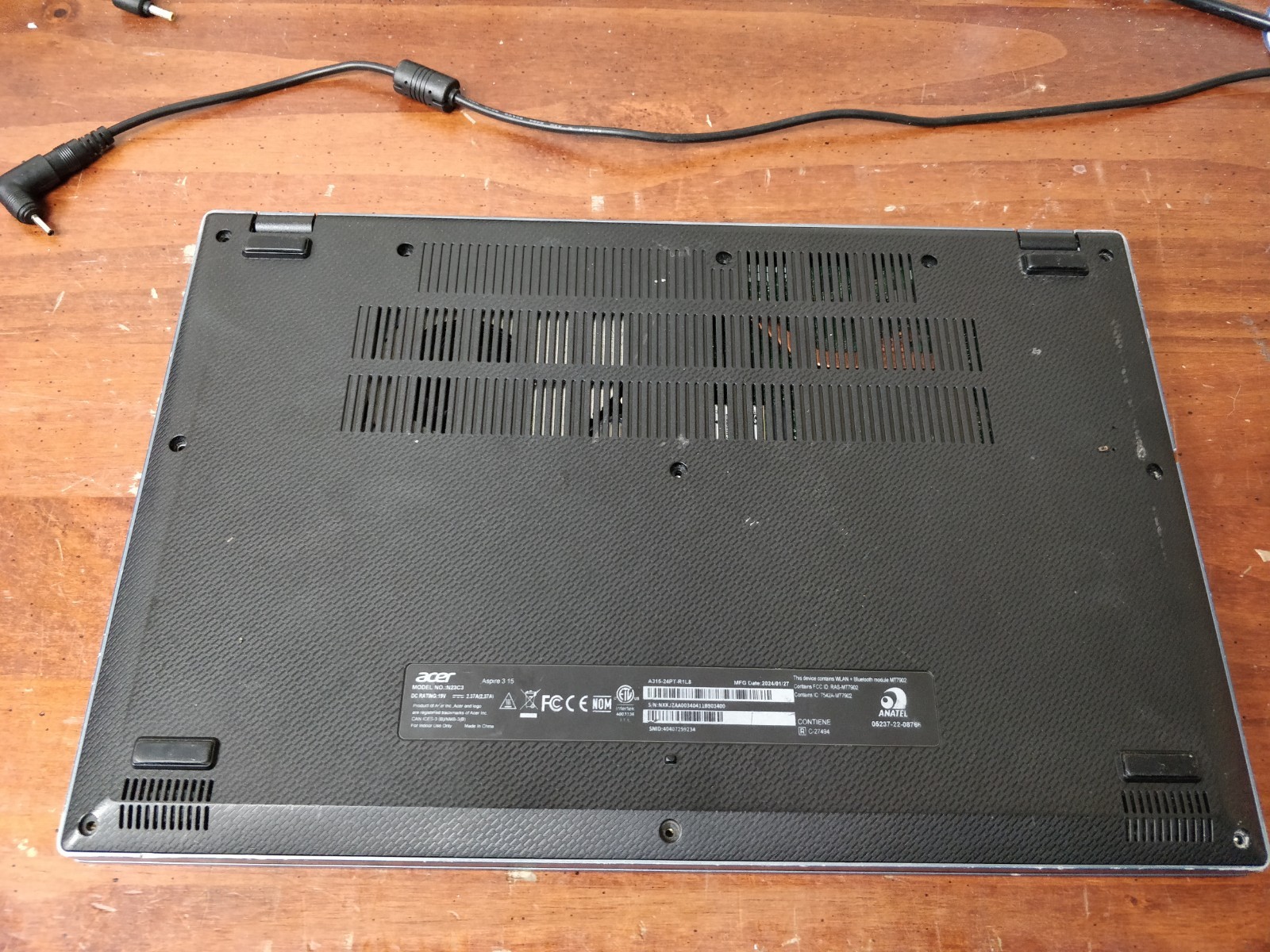 Acer Aspire 3 A315-24PT AMD Ryzen 5-7520U@2.80GHz 8GB RAM NO DRIVE PARTS 9017
