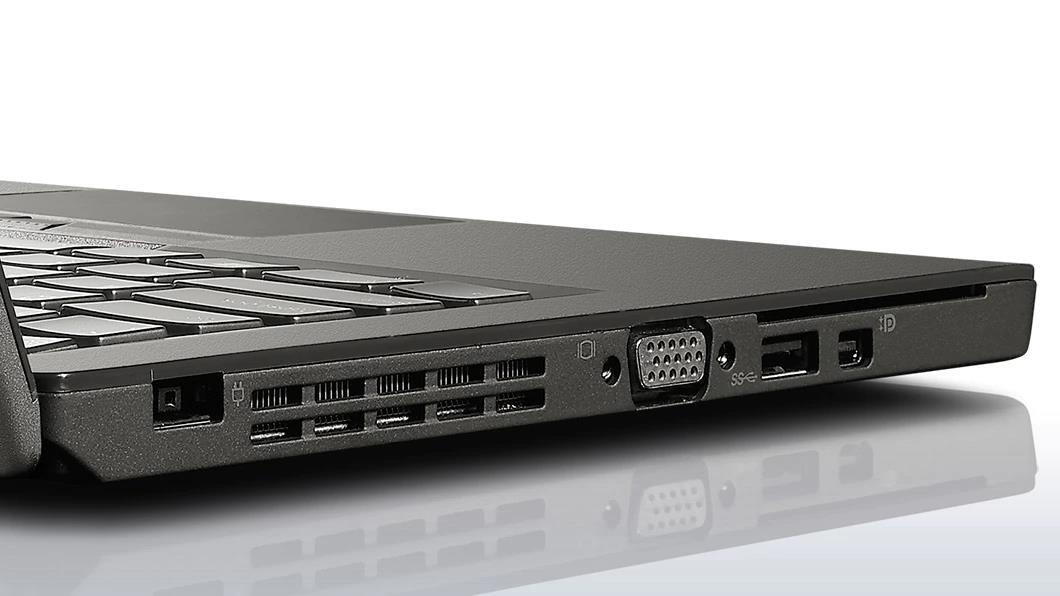 Lenovo ThinkPad X250 i5-5200U Max 2.7GHz 8GB/256GB SSD 12.5″ Ultrabook