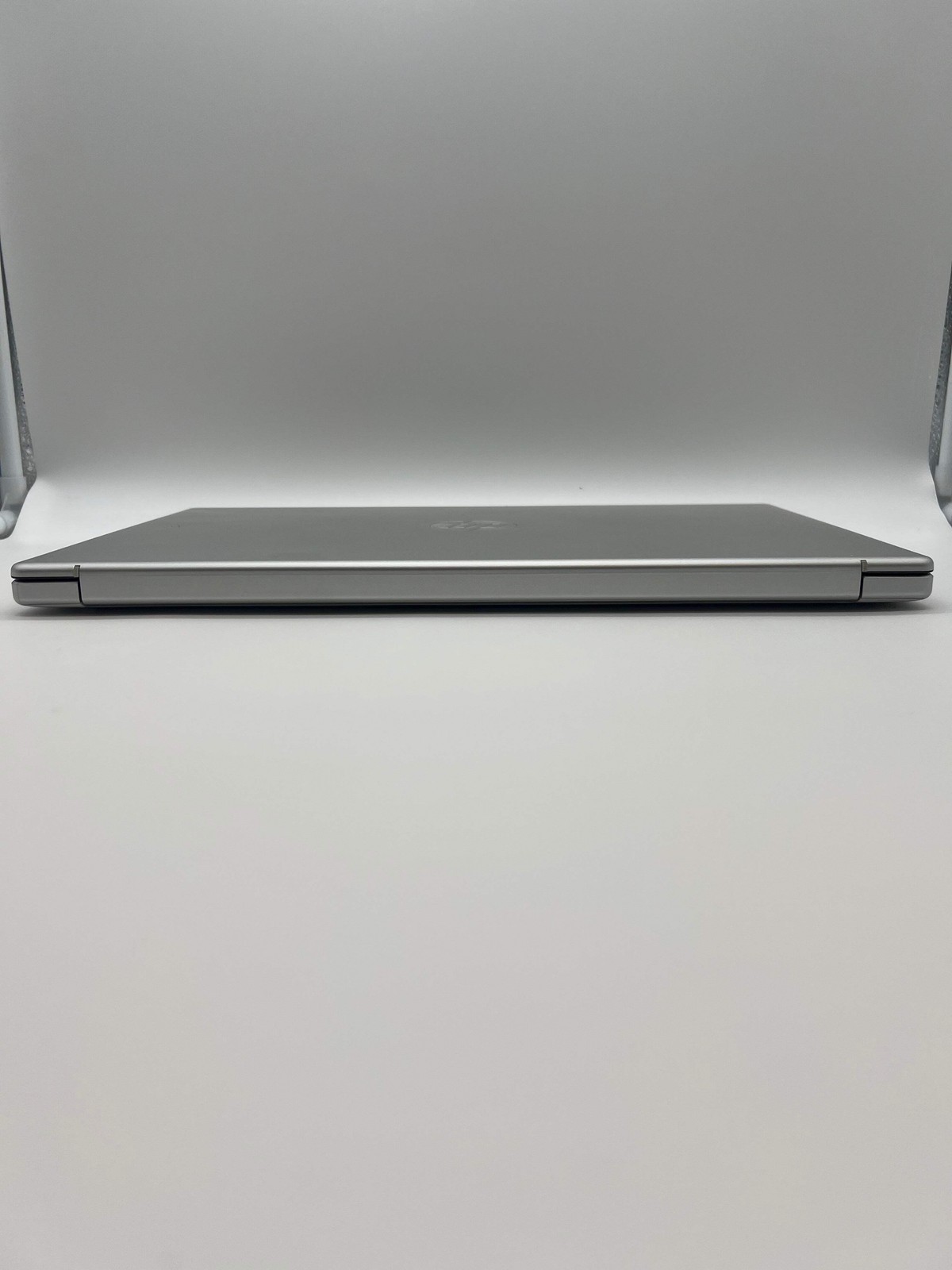 HP 15-0113dx Laptop 15-inch Core i3 3.8GHz 8GB RAM 128GB Silver