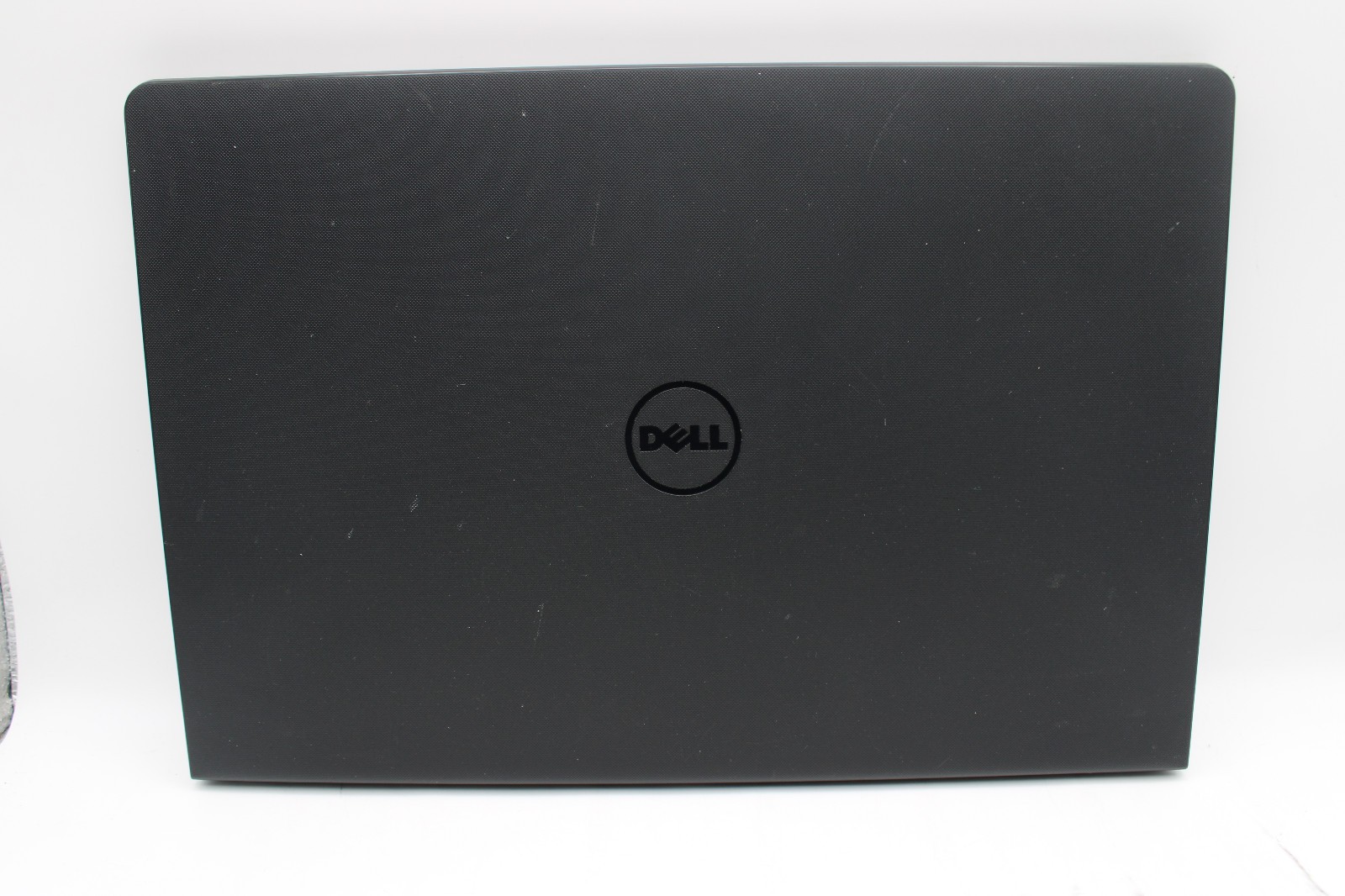 Dell Inspiron 15 3567 i3-6006U @ 2.00 GHz 8GB RAM No SSD No OS
