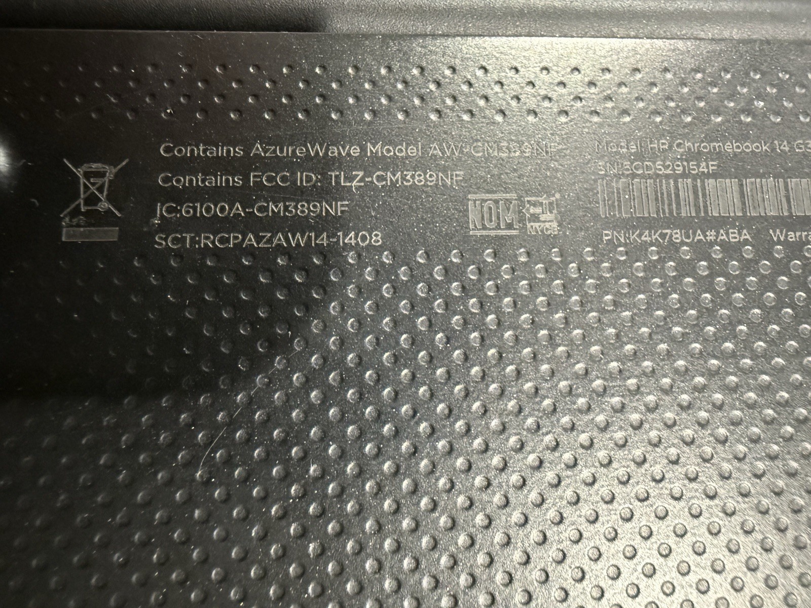 HP Chromebook 14 G3 Works. Cracked Screen
