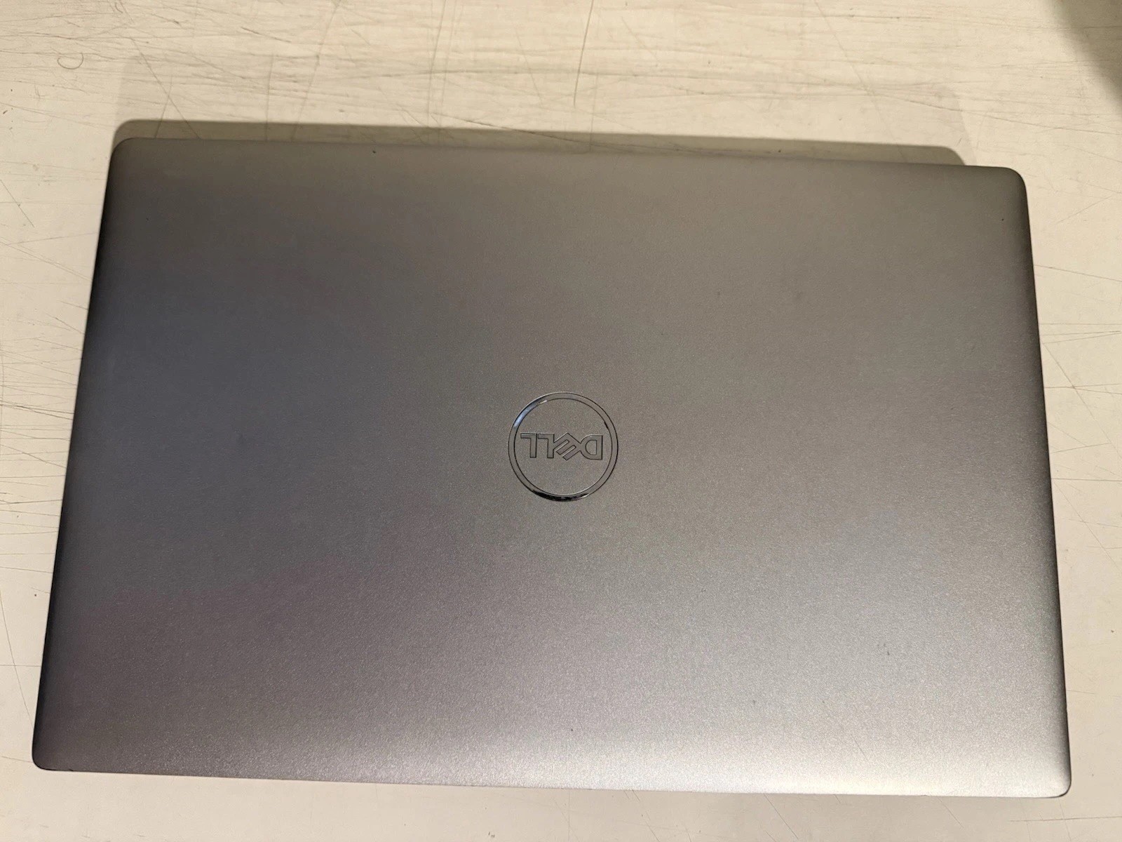 Dell Latitude 5520 15.6″ i5-1145G7, 4GB RAM, 256GB NVMe SSD Windows 11 Pro