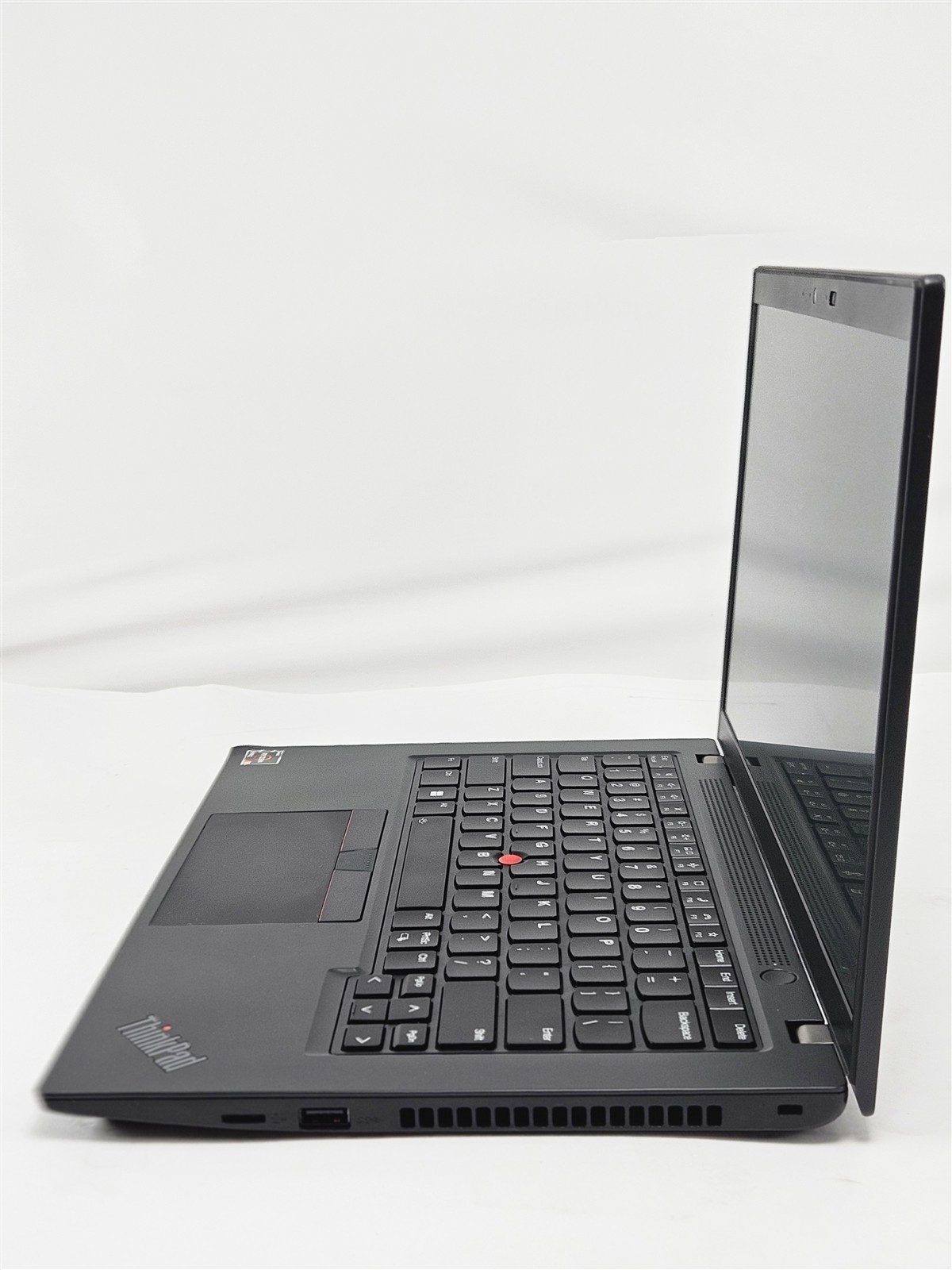 Lenovo ThinkPad L14 Gen 4 AMD 14″ AMD Ryzen 5 Pro 7530U 16GB 256GB SSD Radeon