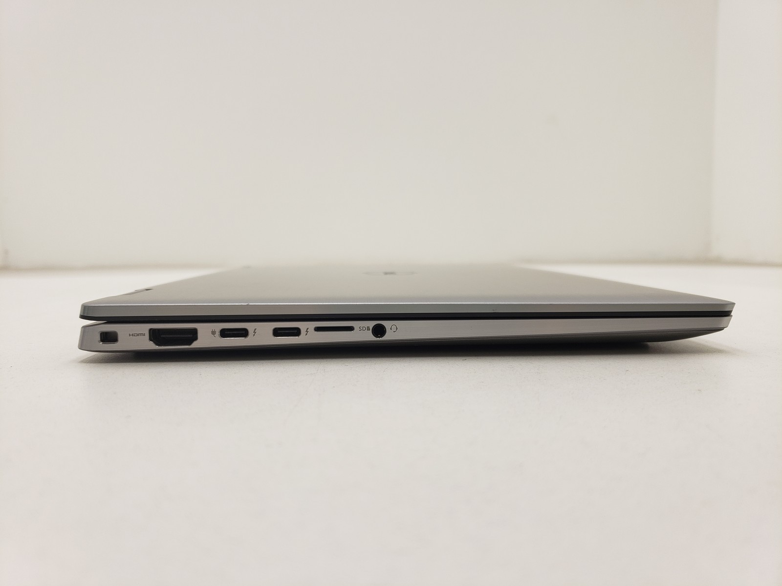 Dell Latitude 9420 x360 2-in-1 Intel i7-1185G7 16GB 512GB SSD Win 11 Pro Laptop.