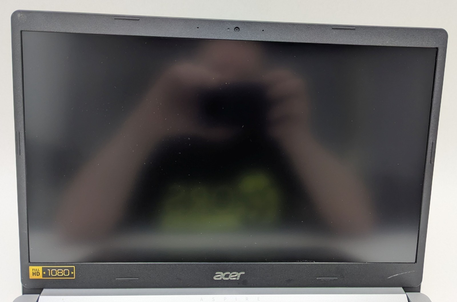 Incomplete Acer Aspire A515-46-R3UB 15.6″ Laptop Ryzen 3 3350U 2.10GHz 12GB RAM