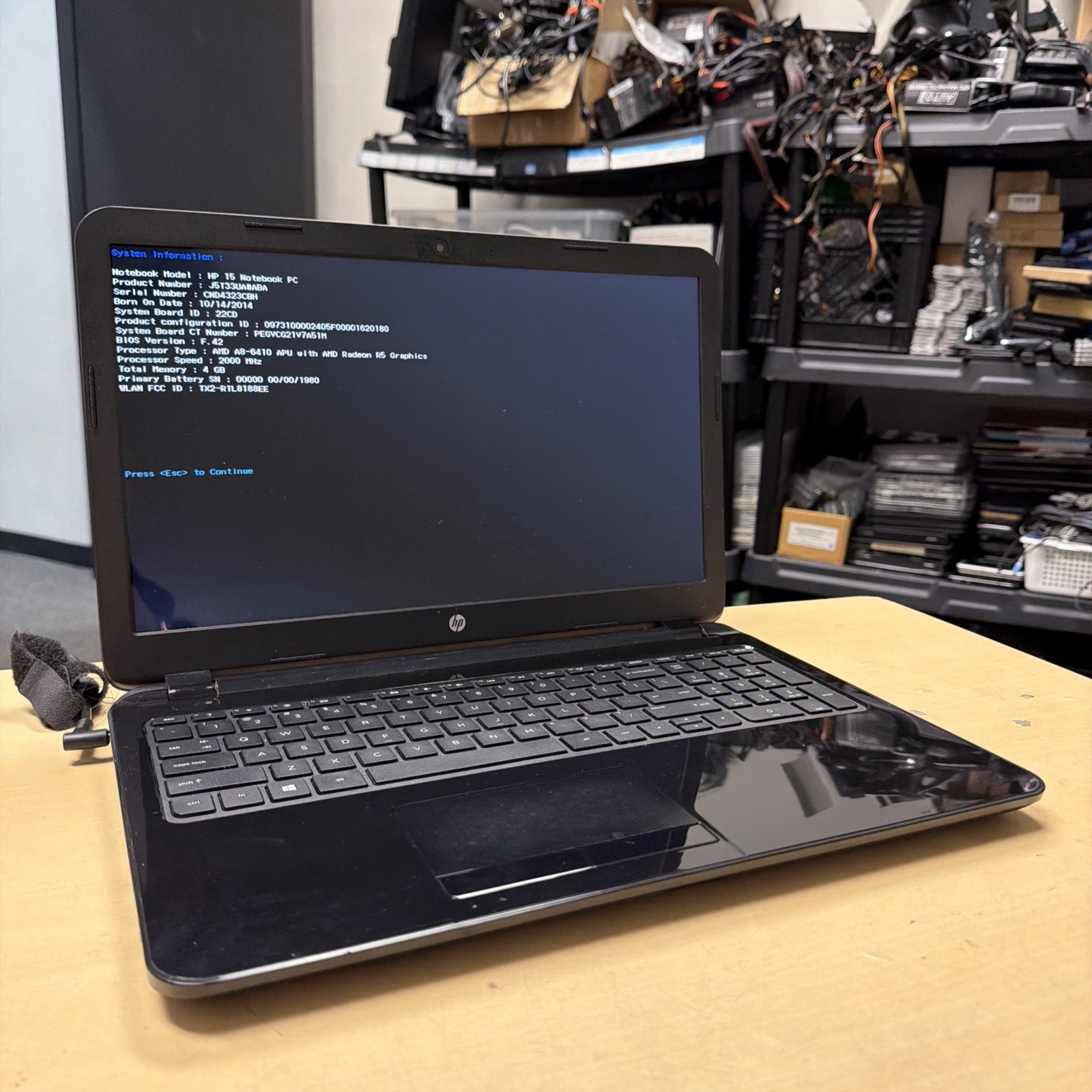 *Parts HP 15-g013dx Notebook PC AMD A8-6410 Radeon R5 4GB RAM NO HD