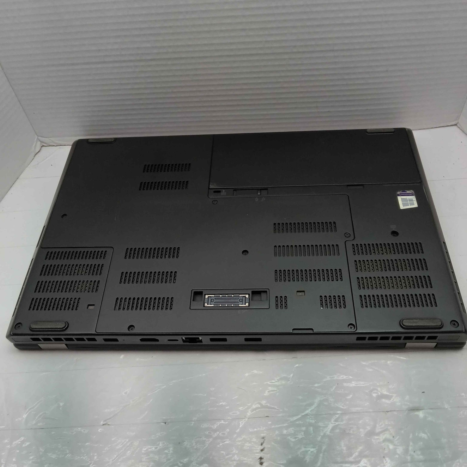 Lenovo ThinkPad P51 15.6″ Laptop Xeon E3-1505M v6 3.0GHz 32GB RAM No HDD READ ^