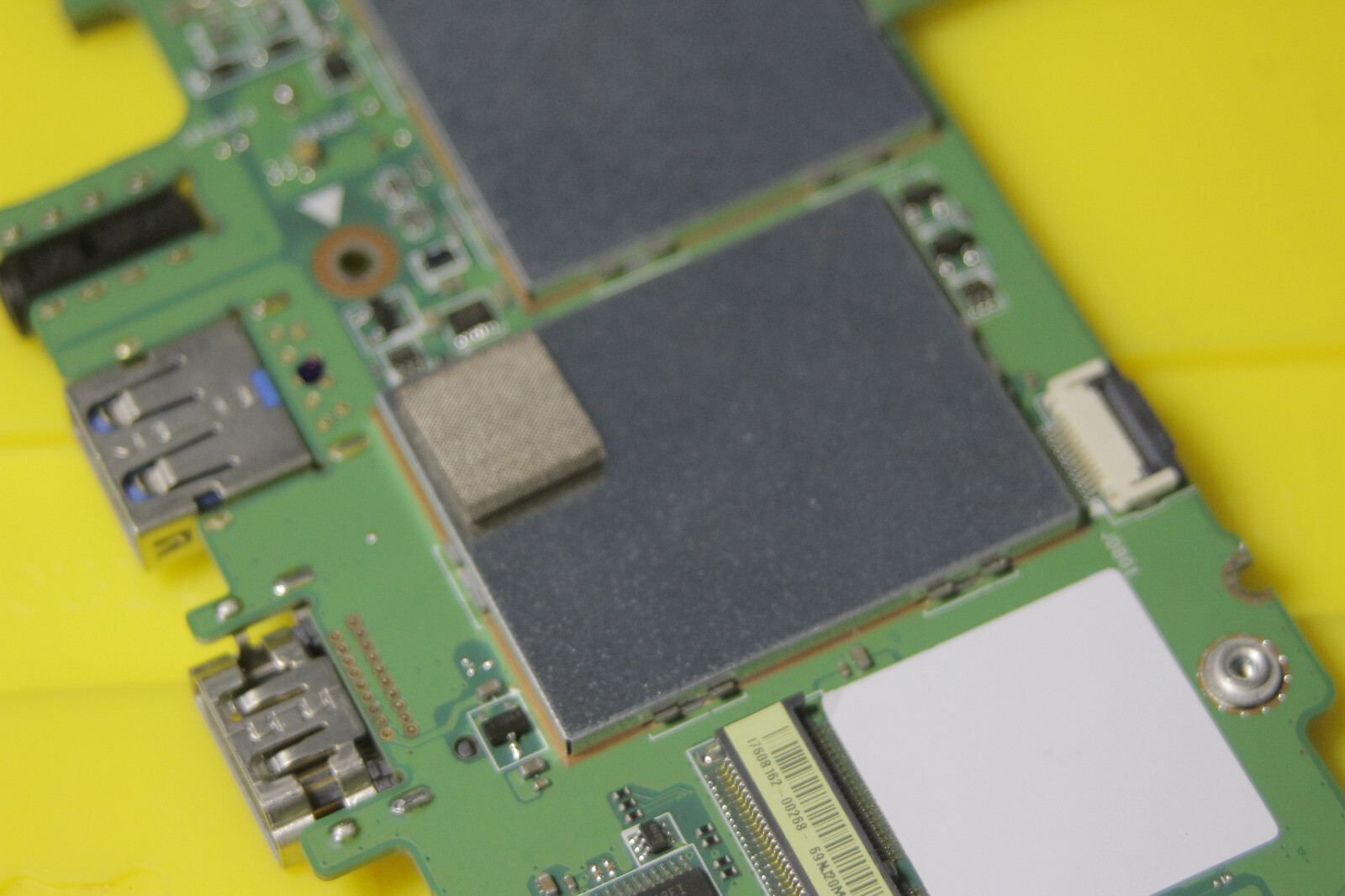 Xplore iX125R1 Motherboard replacement working condition.