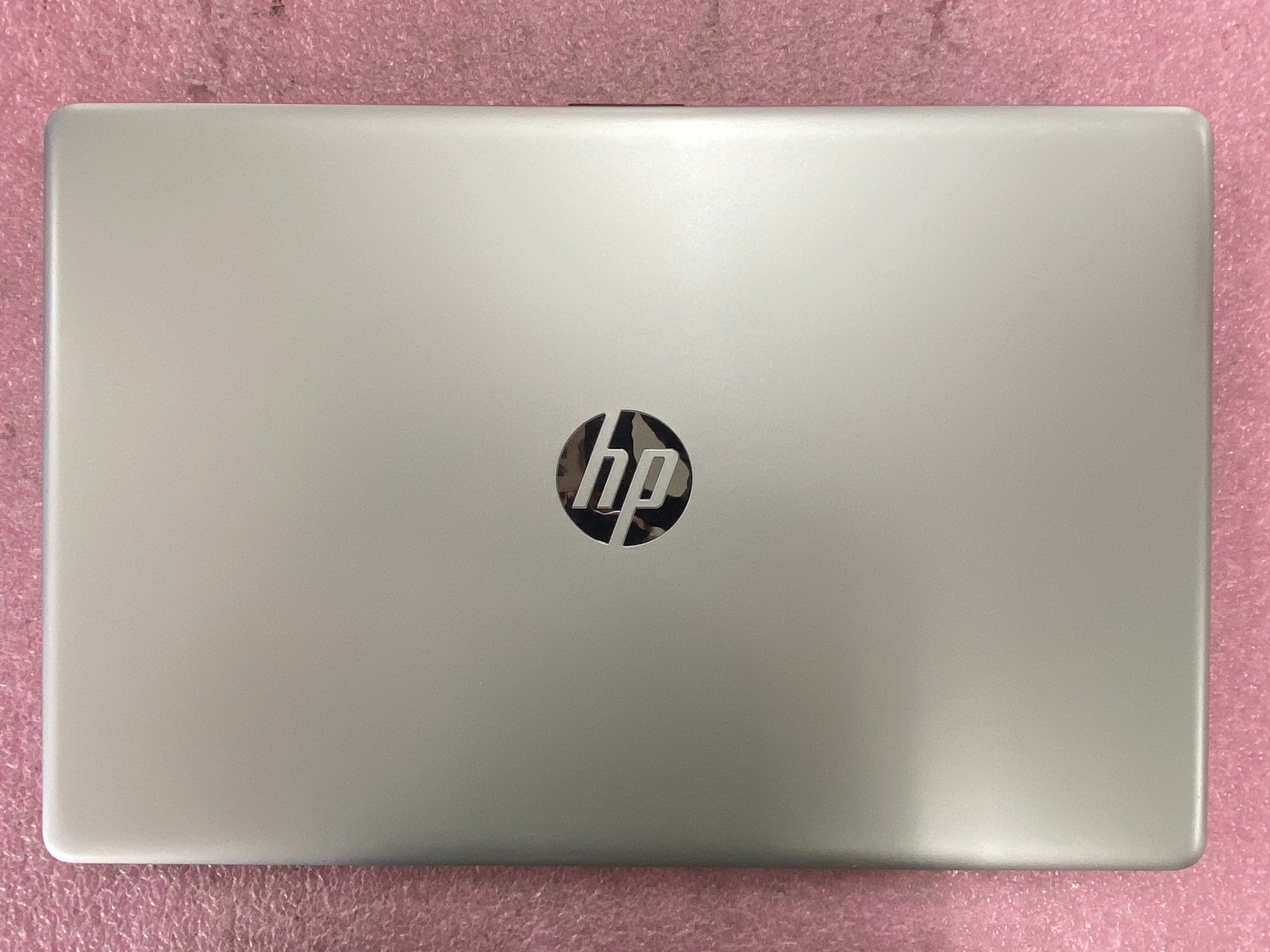 HP Laptop 17-by2053cl 17″ i5-10210U 8GB 512GB SSD+1TB HDD Win 11 *Read* – LP44A