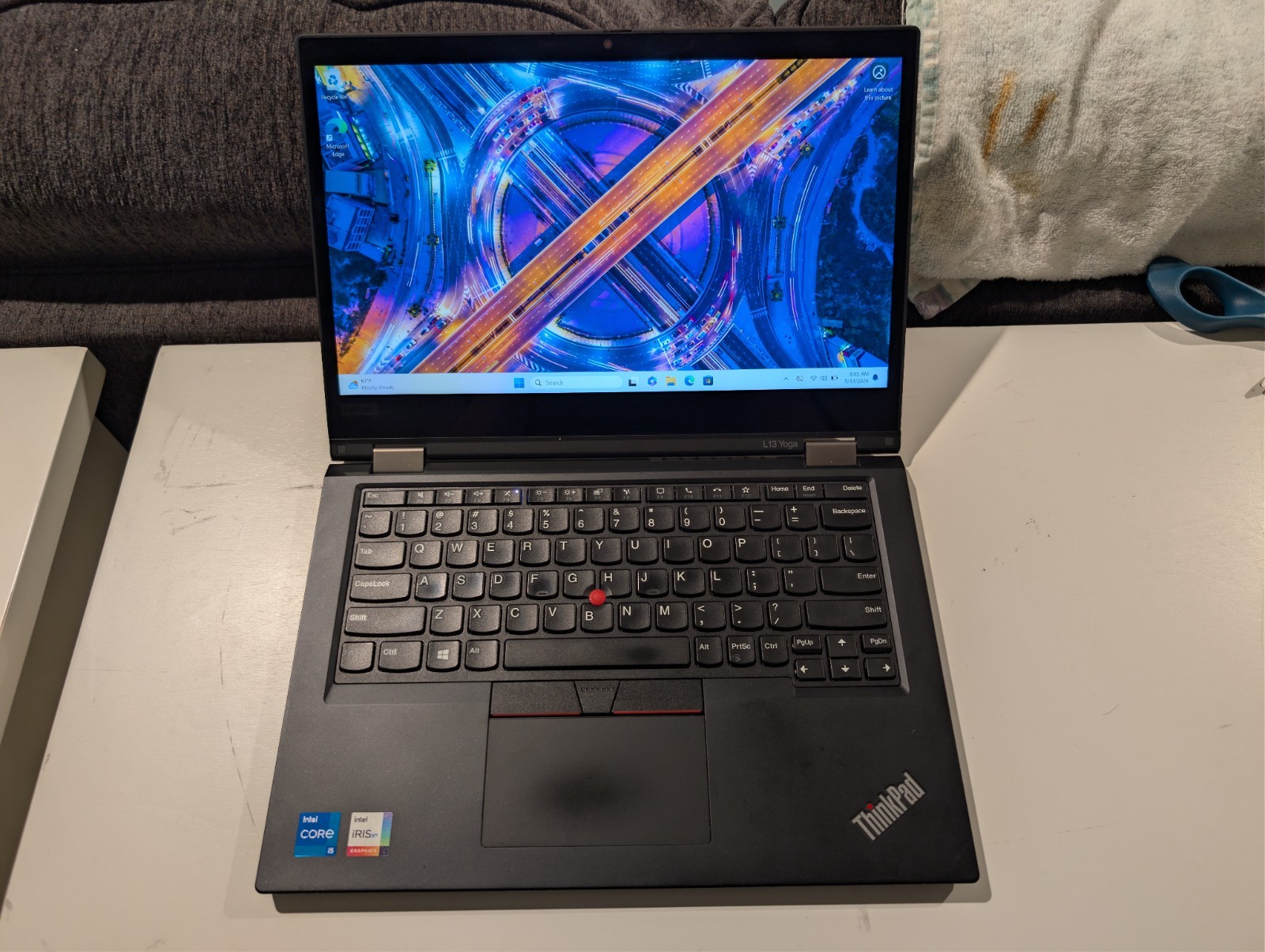 Lenovo ThinkPad L13 Yoga Gen 2 13.3″(256GB SSD, Intel Core i5-1135G7, Excellent