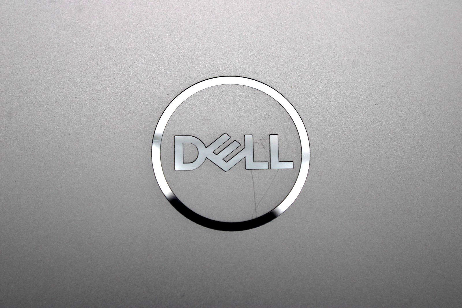 Dell Precision 5550 Intel Core i9-10885H 8GB RAM 256GB SSD NVIDIA Quadro T2000