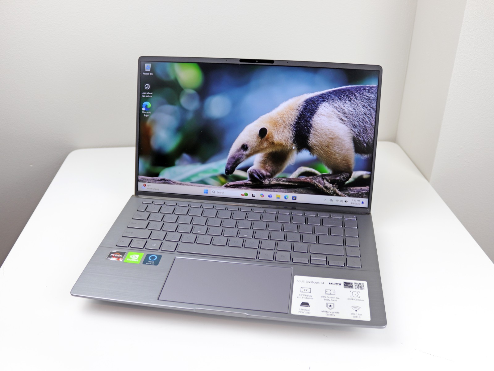 ASUS Zenbook UX434IQ 14″ Laptop Ryzen 5 4500U 8GB RAM 256GB SSD NVIDIA MX350