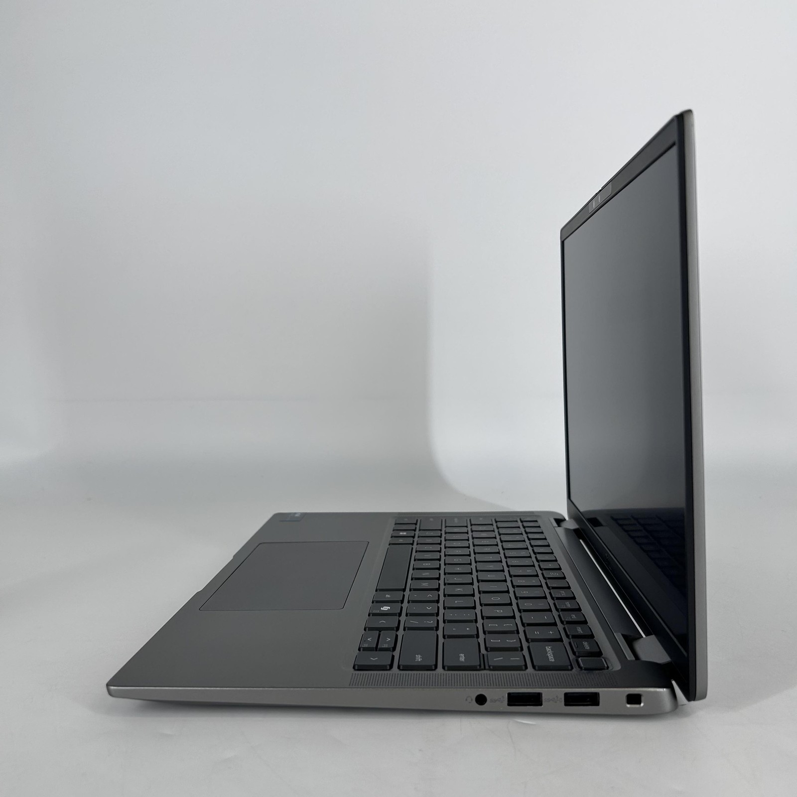 Dell Latitude 7450 14 Gray FHD+ 2.1 GHz Ultra 7 165U 32GB 512GB SSD Good
