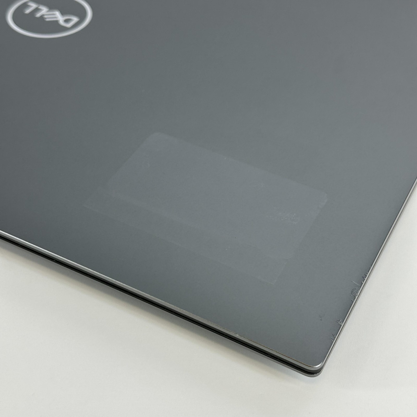 Dell Precision 5760 17 UHD+ TOUCH Xeon W-11955M 2.60GHz 64GB 2TB/512GB RTX A3000