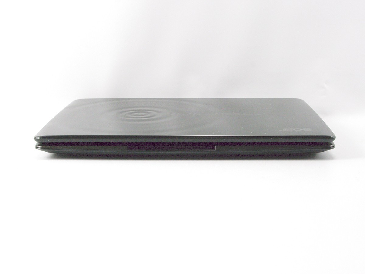 ACER AspireOne 722 250GB HDD 2GB RAM- Original Box, Reset to Factory Condition
