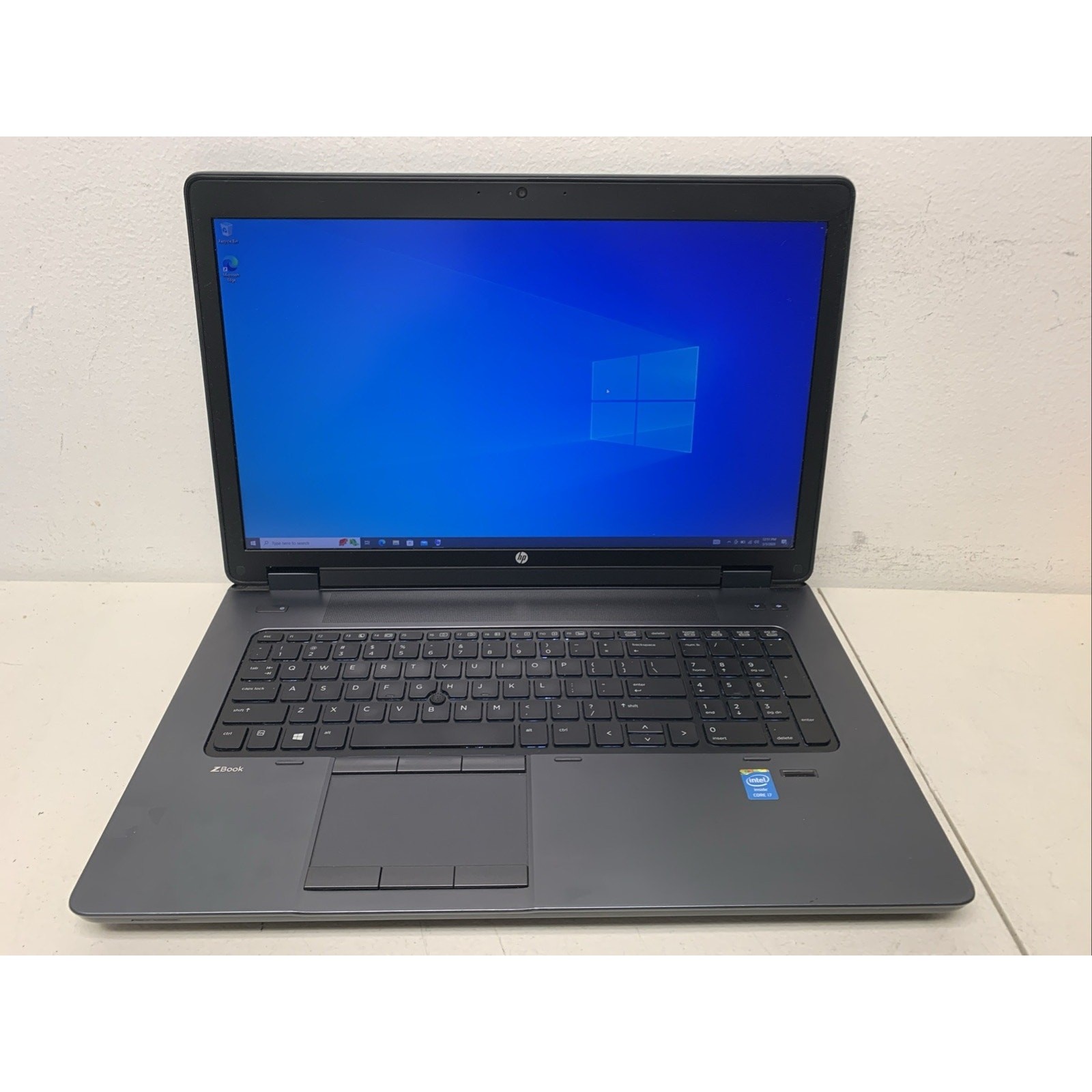 HP ZBook 17 G2 Core i7-4700M 2.40GHz 12GB RAM 256gb SSD Wind 10 Pro Read Descr