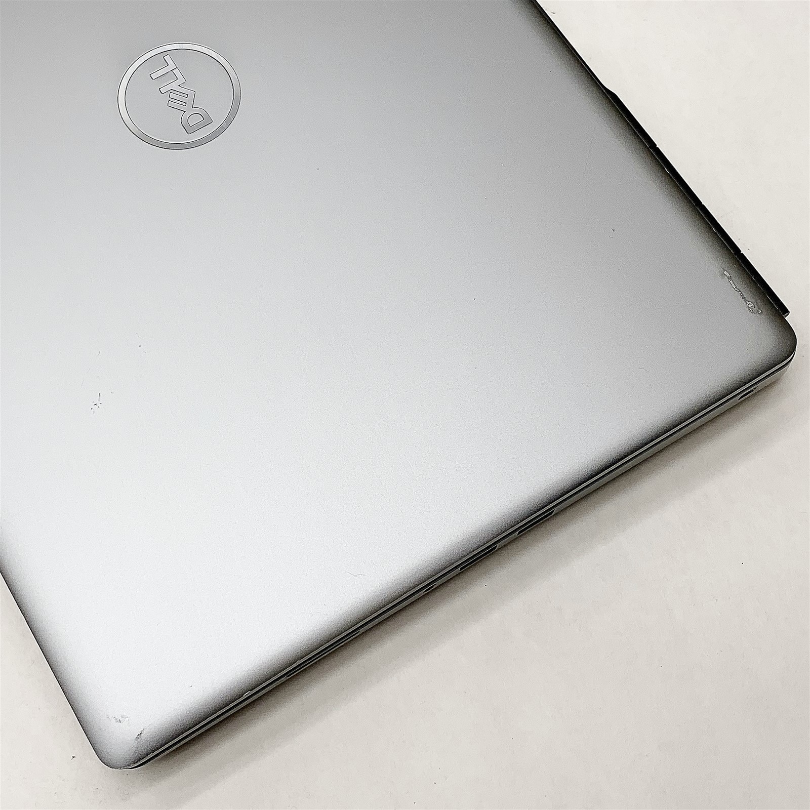 Dell Precision 7550 Laptop i7 10850H 2.7GHZ 15.6″ FHD 32GB 512GB RTX 3000 Win 11