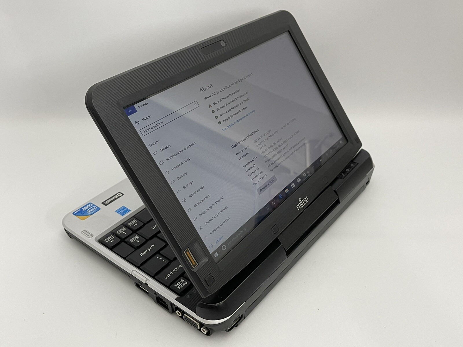 Fujitsu Laptop T Series Intel i5 – 1.33 GHz Windows 10 – 320 HDD