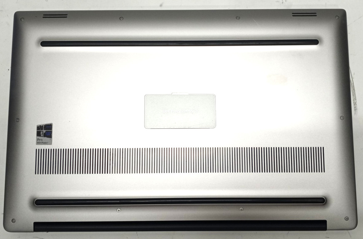 Dell Precision 5510 15.6″FHD i7-6820HQ@2.70GHz 32GB RAM NO HDD/OS NVIDIA MC685*!