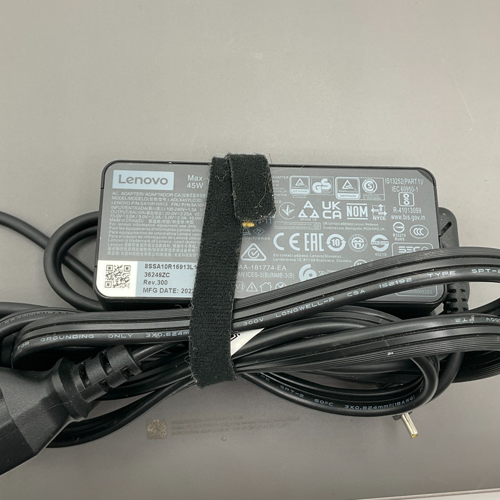 Samsung Chromebook XE350XBA 15.6″ Celeron N4000 4GB 32GB With Charger