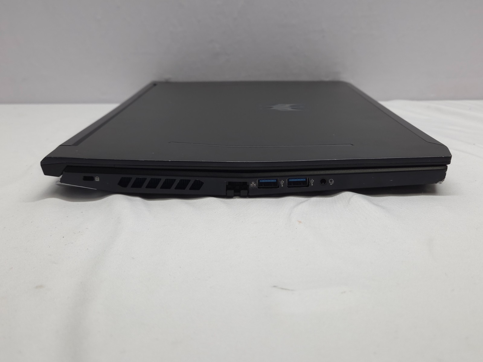 Acer Predator Helios 300 N20C3 15.6″ For Parts No SSD/RAM (PH315-54-760S)