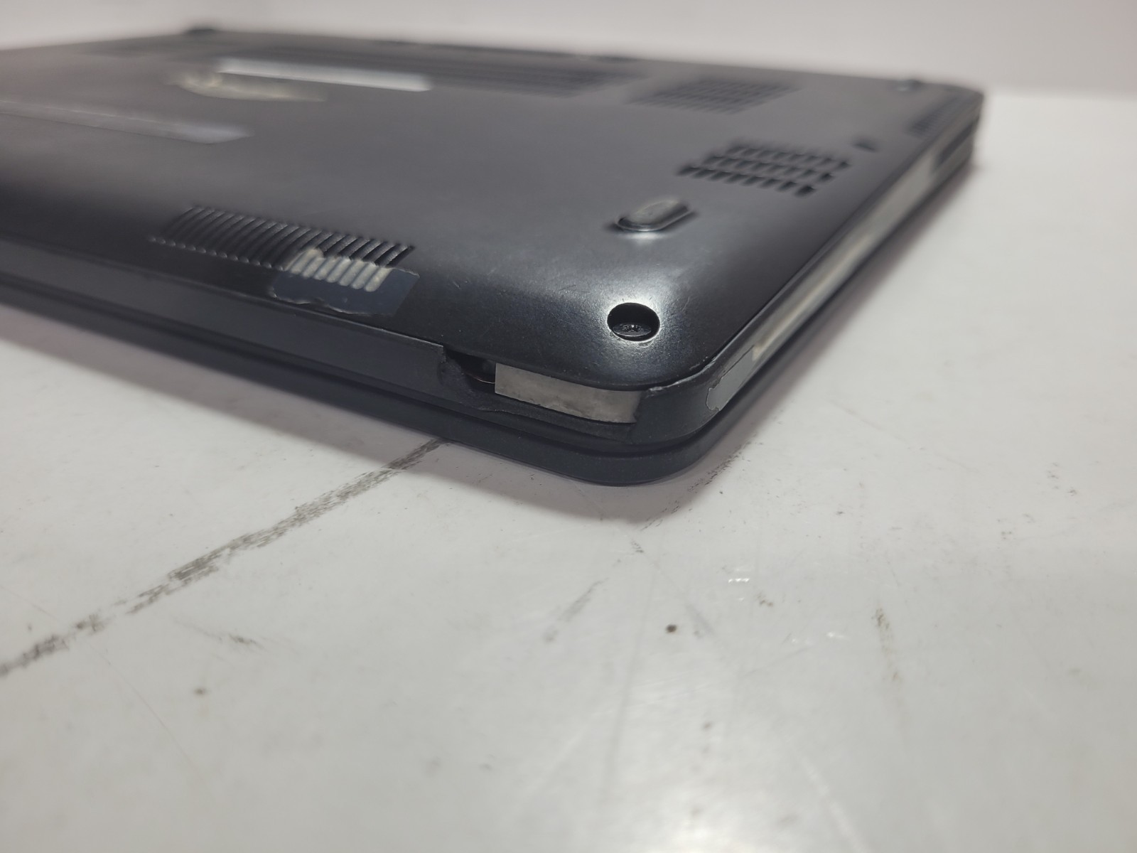 Dell latitude E7270 w/i7-6600U, 4GB RAM, 12.5″ Laptop for Repair #0416