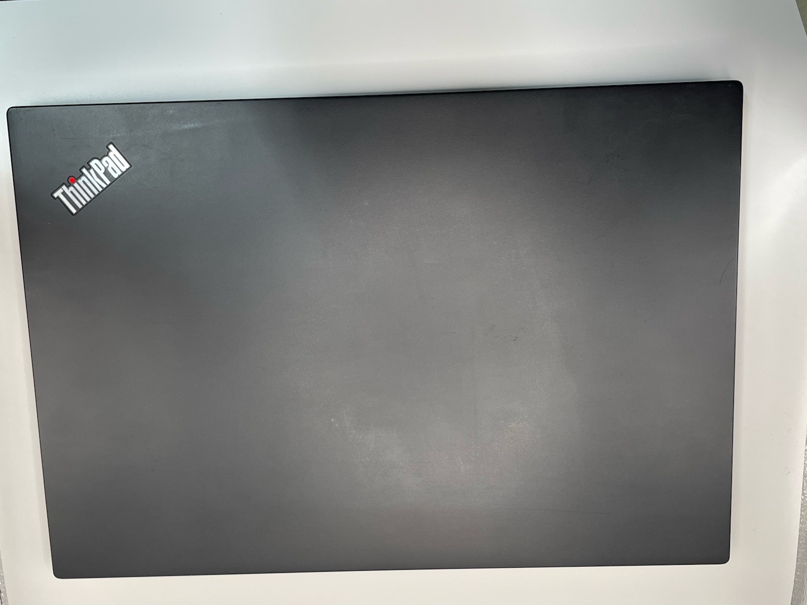 Lenovo ThinkPad T490s 14″ – Intel Core i7-8665U 1.90GHz, 8GB RAM, 256GB, Win 11P