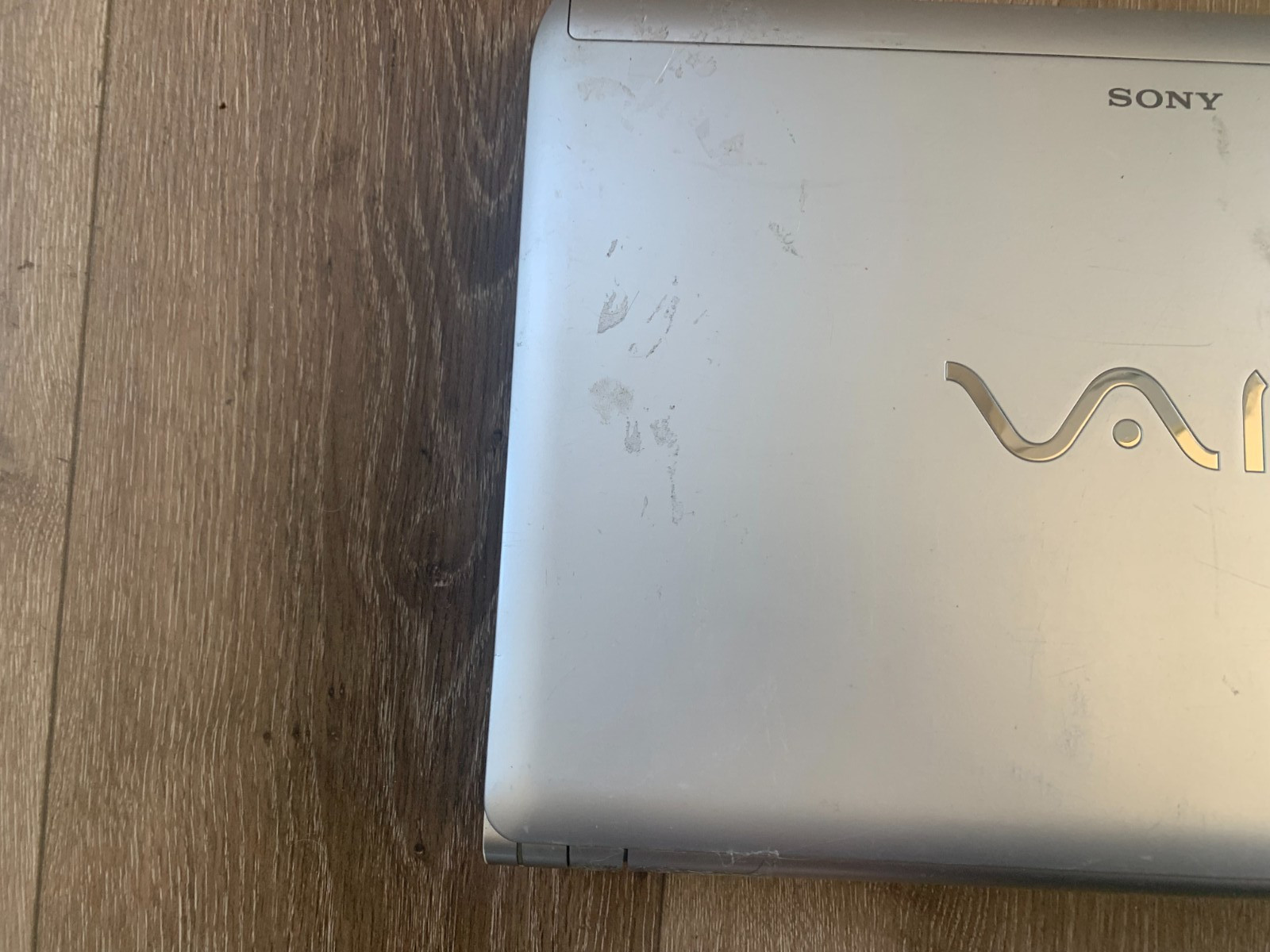Sony PCG-51111L VPCS1 13.3″ Intel Core i5 M 480 2.67GHz 4GB Ram 500GB HDD Win 10