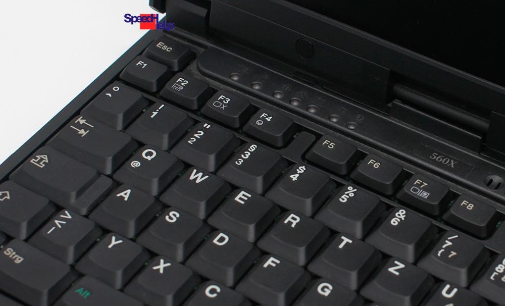 NOTEBOOK IBM THINKPAD 560X PENTIUM MMX 4GB 32MB LAPTOP WINDOWS 95 2640700 2640