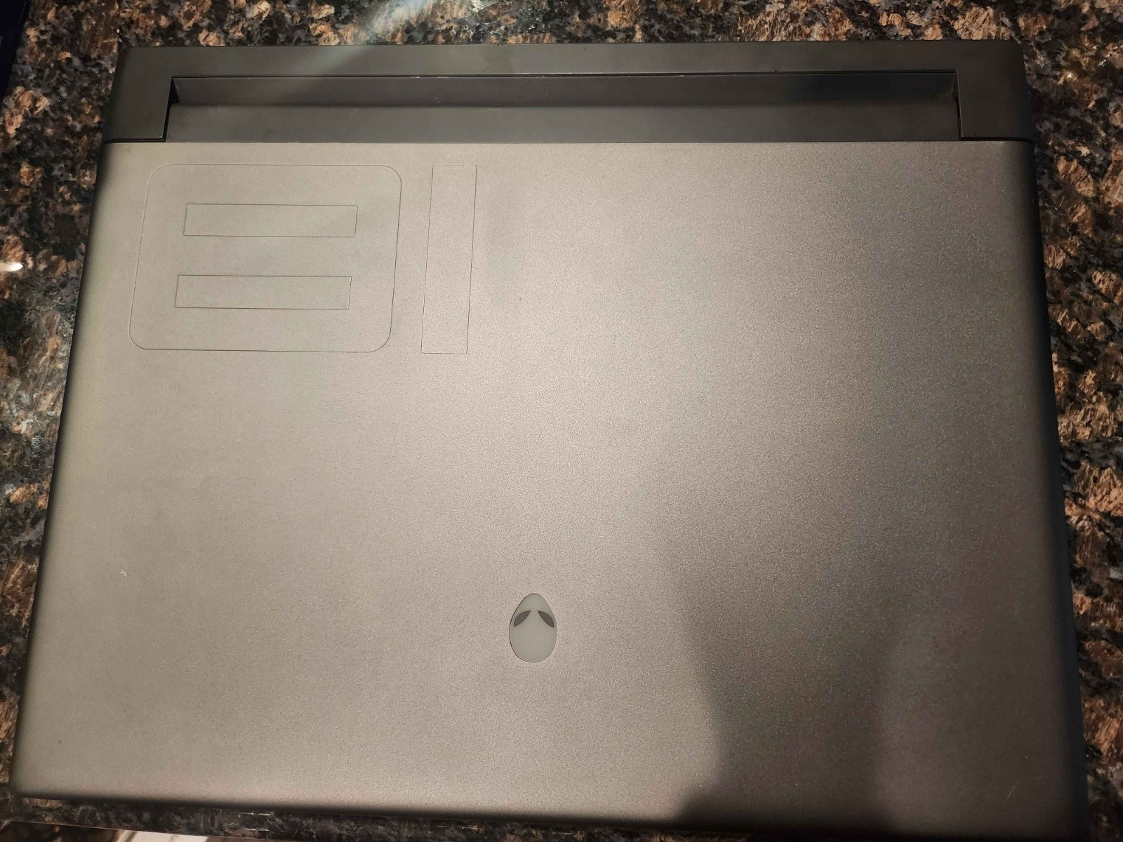 Alienware M18 R2 i9 14900HX RTX 4090 64GB RAM NO SSD BAD MOTHERBOARD For Parts