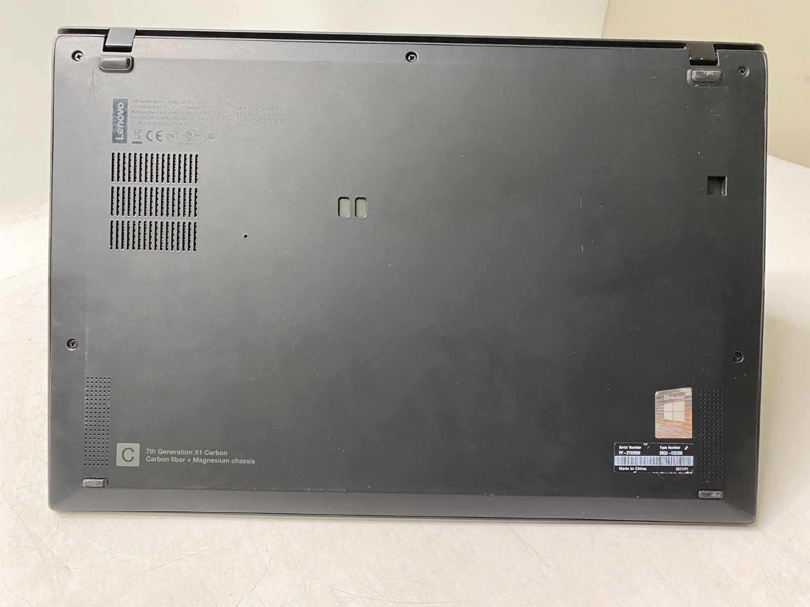 Lenovo ThinkPad X1 Carbon Gen 7 i5-8265U 16GB 512GB Win11P – Bad Speakers PARTS