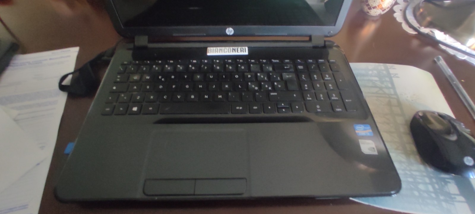 HP 15-d003sl Notebook Intel Core i3-31 Processor 10M-ram 4GB