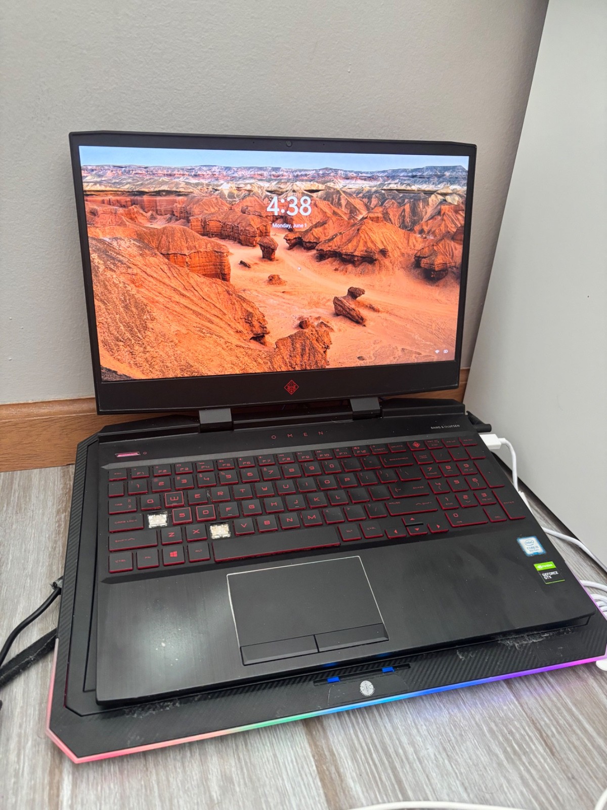 OMEN by HP Laptop 15t-dc100 w/ Original Charger, External Keyboard, Cooling Pad
