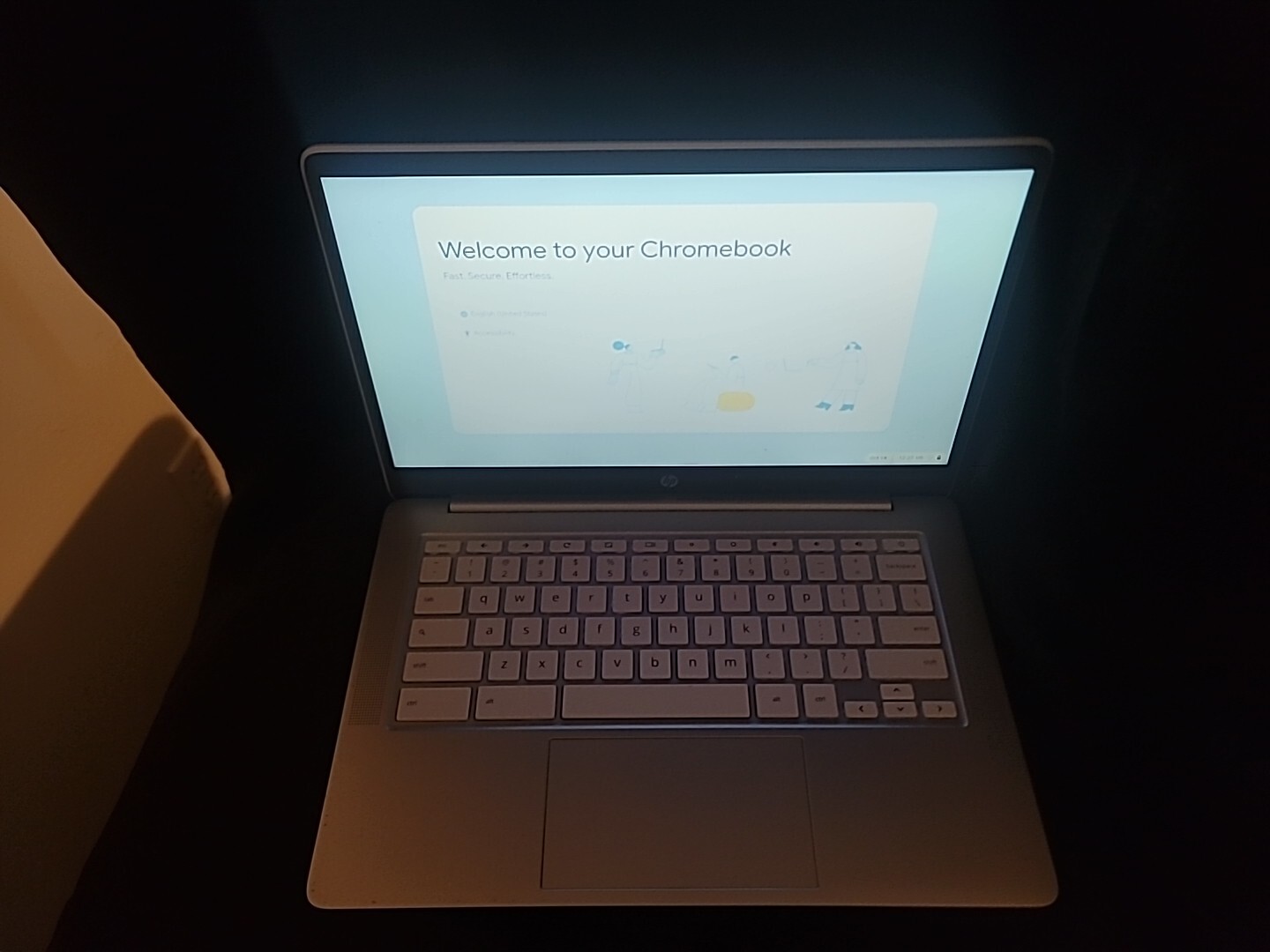 HP Chromebook G1 14″ (16GB SSD, Intel Celeron 2955U, 1.40GHz, 4GB RAM) Laptop –