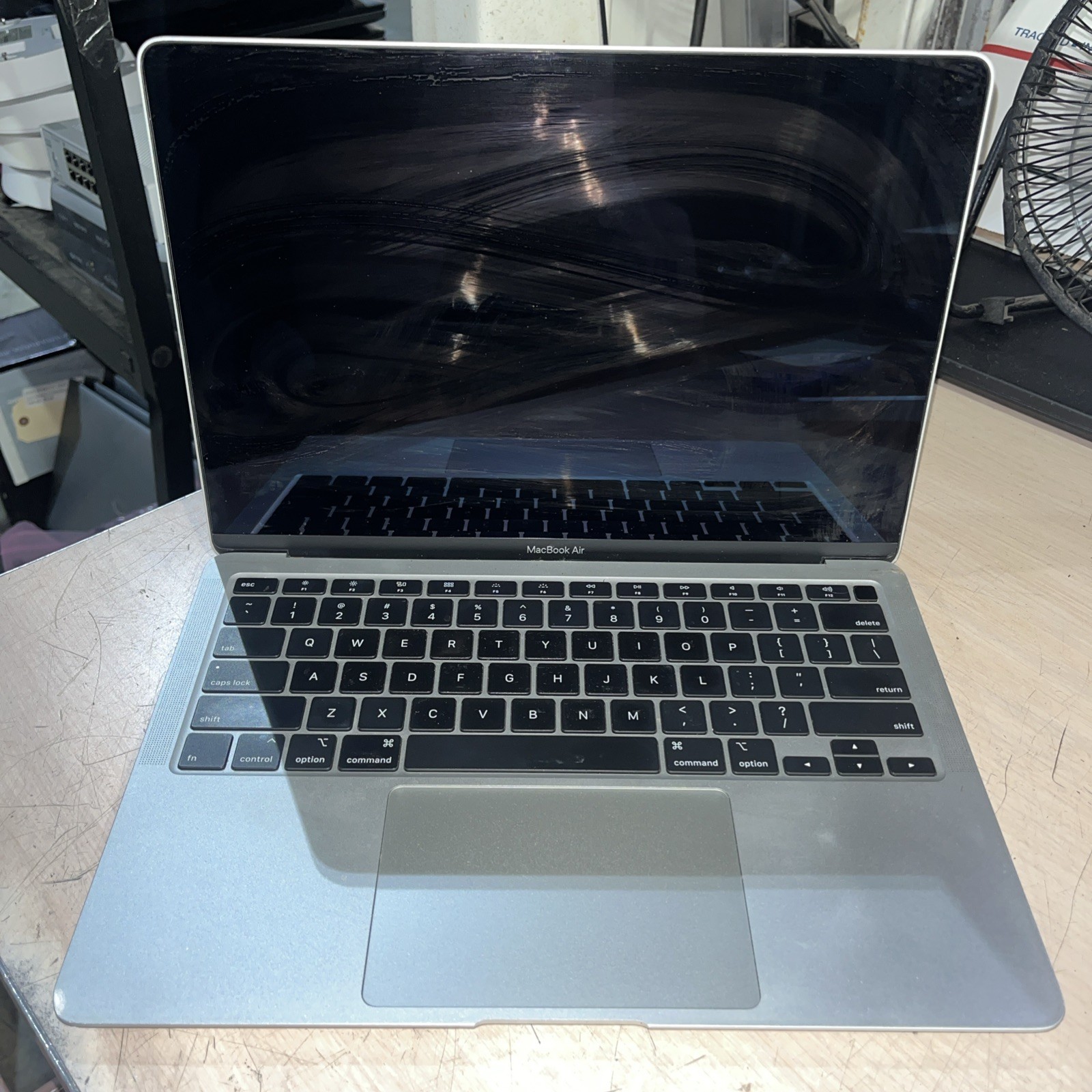 APPLE MACBOOK AIR 13″ SCISSOR, 2020 CORE I3-1000NG4 1.1GHZ 8GB RAM 256SSD