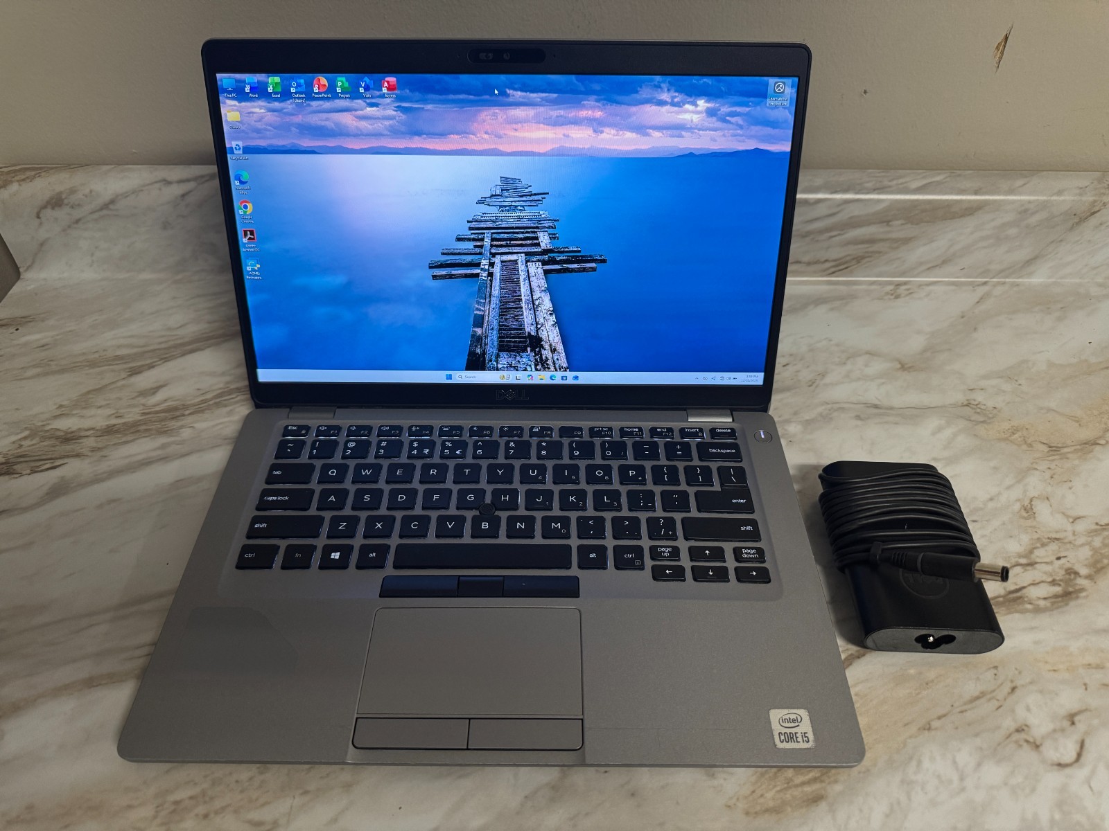 Dell Latitude 5410 14″ FHD Laptop – i5-10310U 16GB RAM 256GB NVME SSD W11 Pro