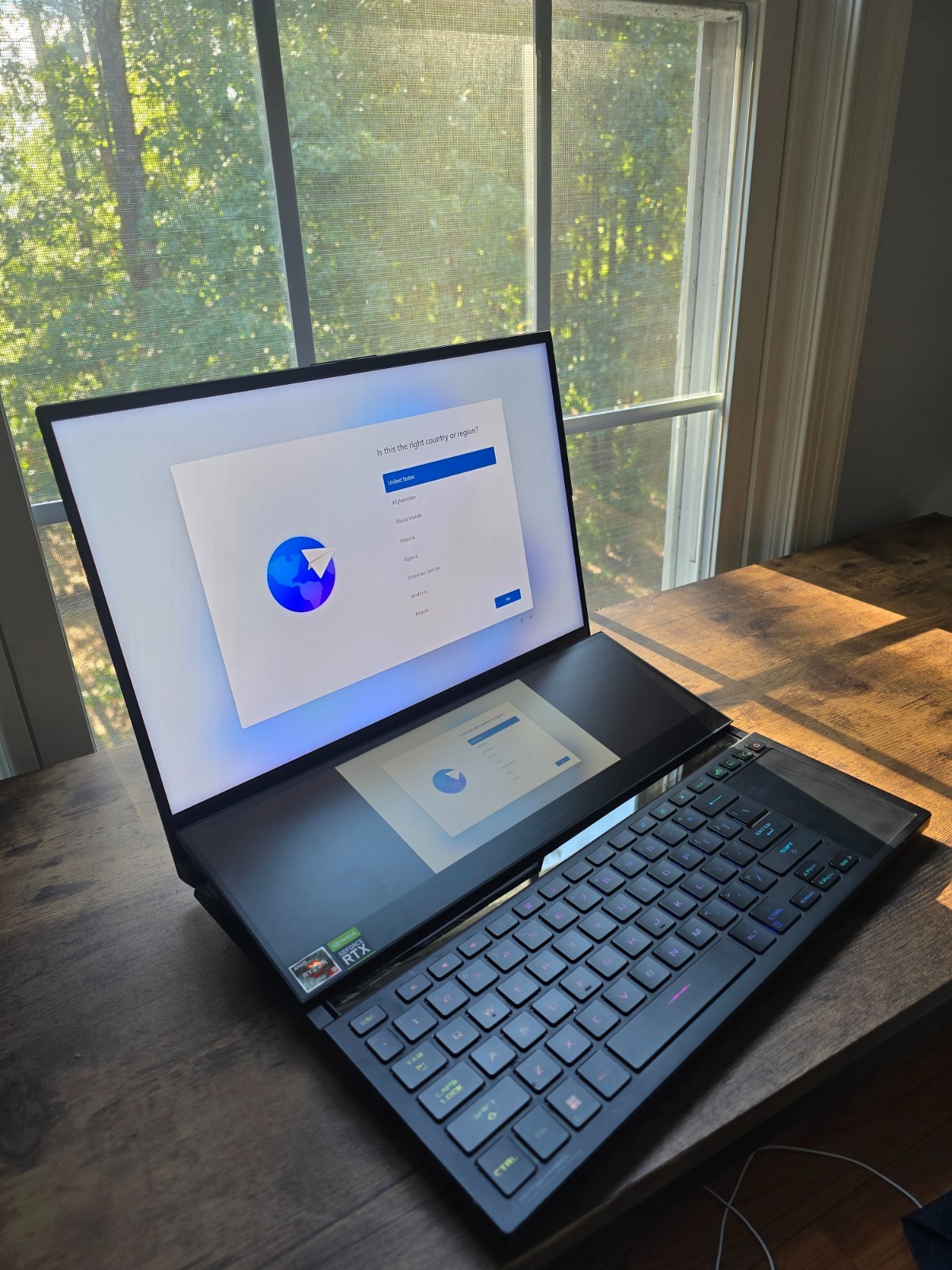 ASUS ROG Zephyrus Duo 16 Ryzen 9 RTX 3080 Ti 64GB RAM 4TB SSD Dual Screen