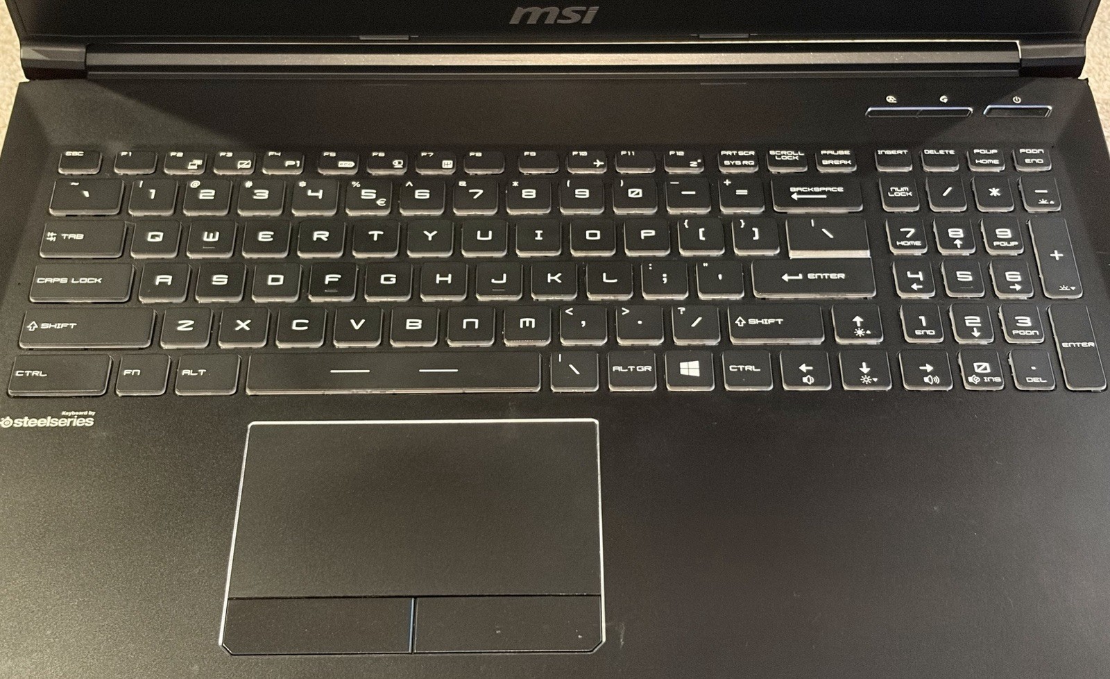 MSI GP62 6QF (MS-16J5) Gaming Laptop w/ i5, 16GB RAM, 256GB SSD, NVIDIA GTX960M
